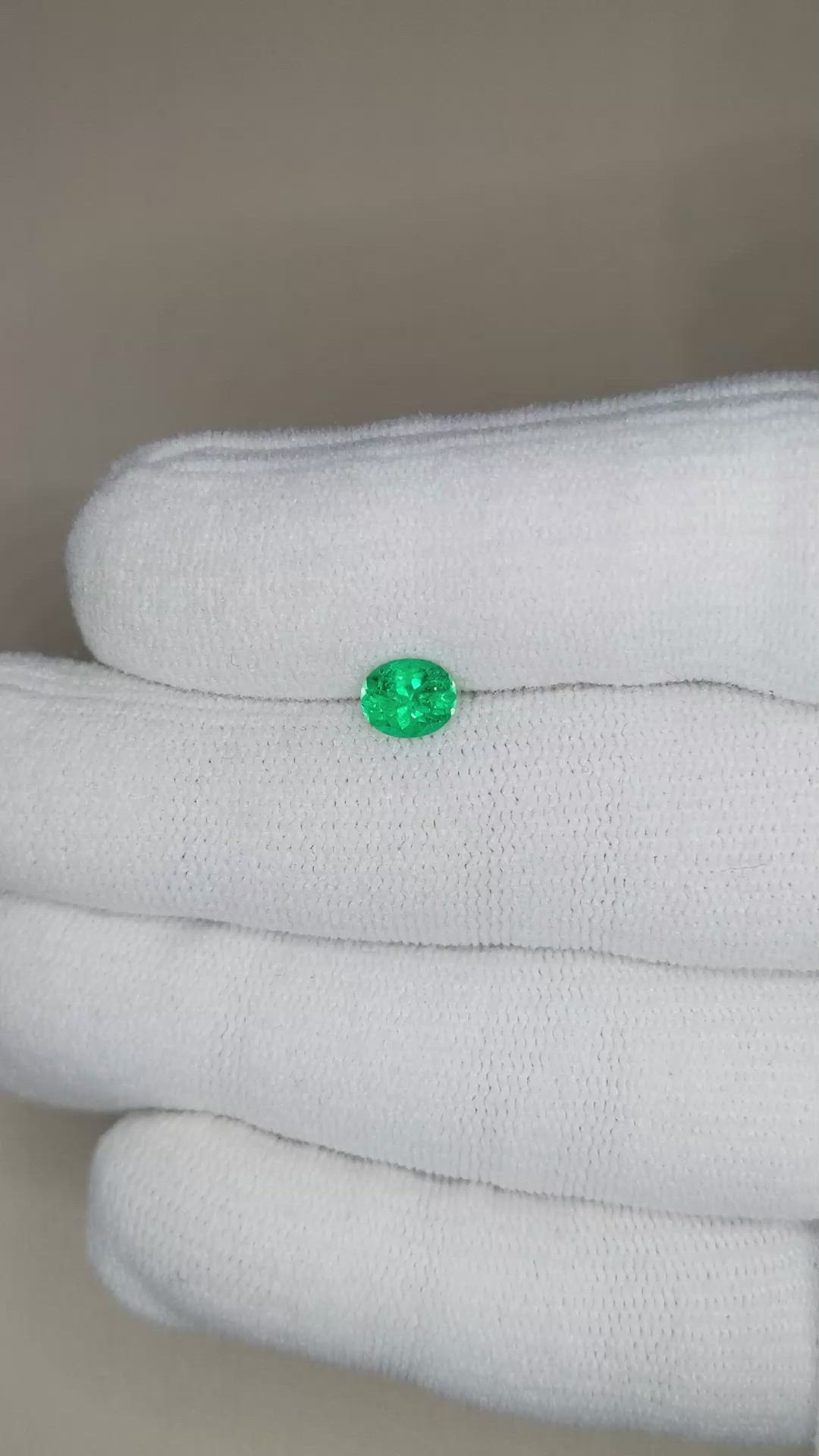 0.63 Ct. Emerald from Russia Size Video