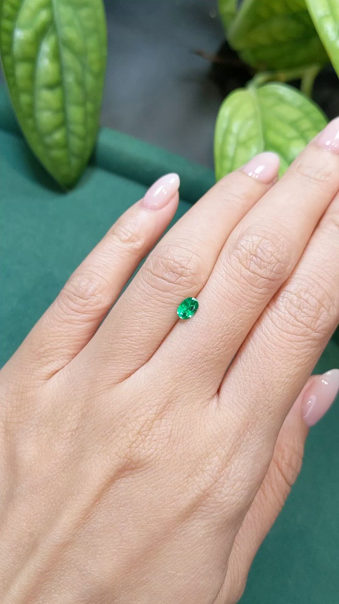 0.33 Ct. Emerald from Russia Size Video