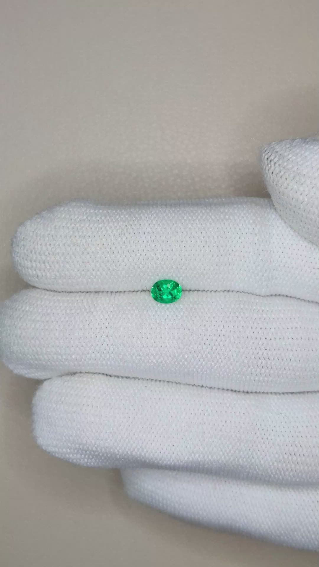 0.37 Ct. Emerald from Russia Size Video