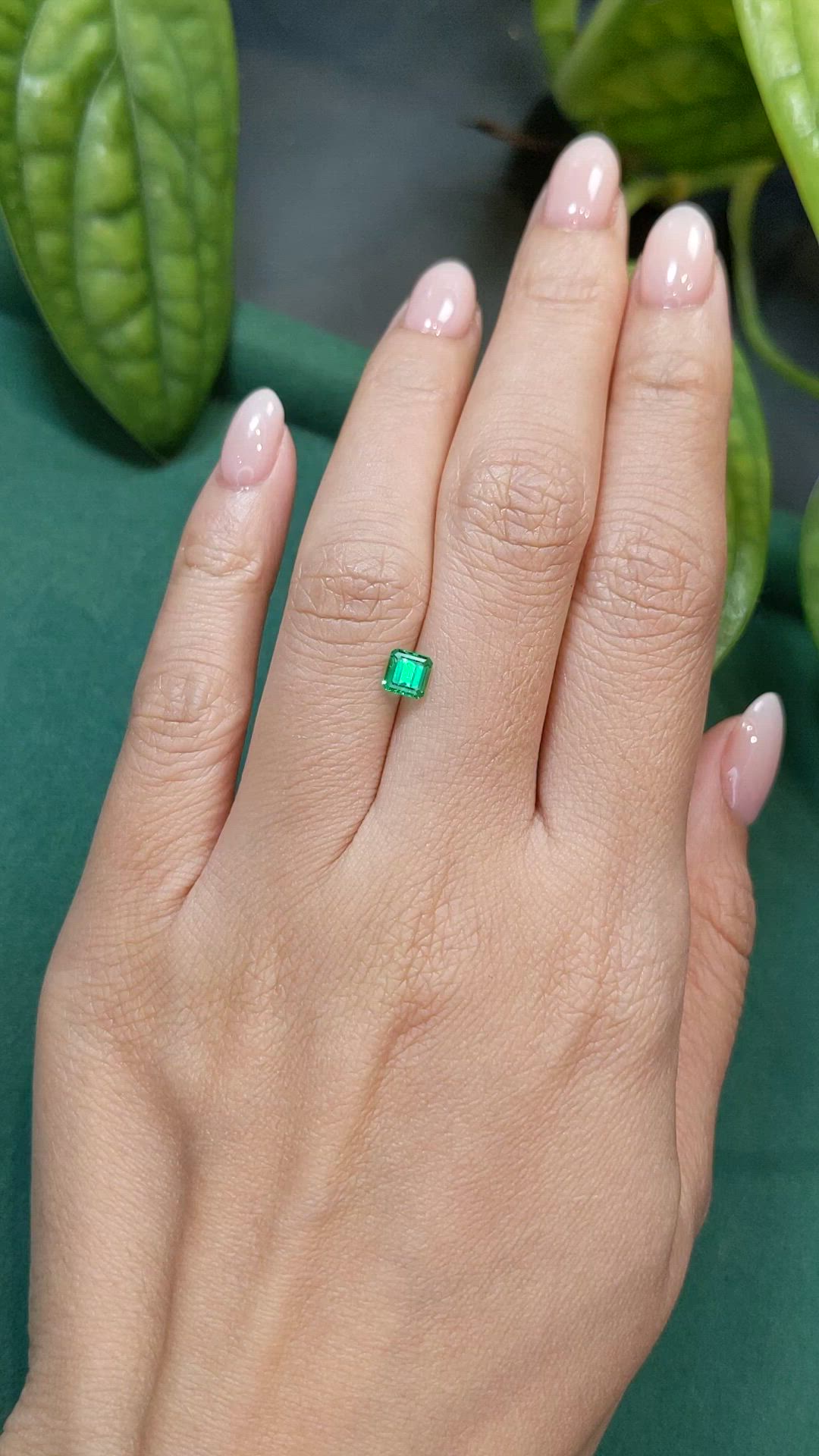 0.54 Ct. Emerald from Russia Size Video