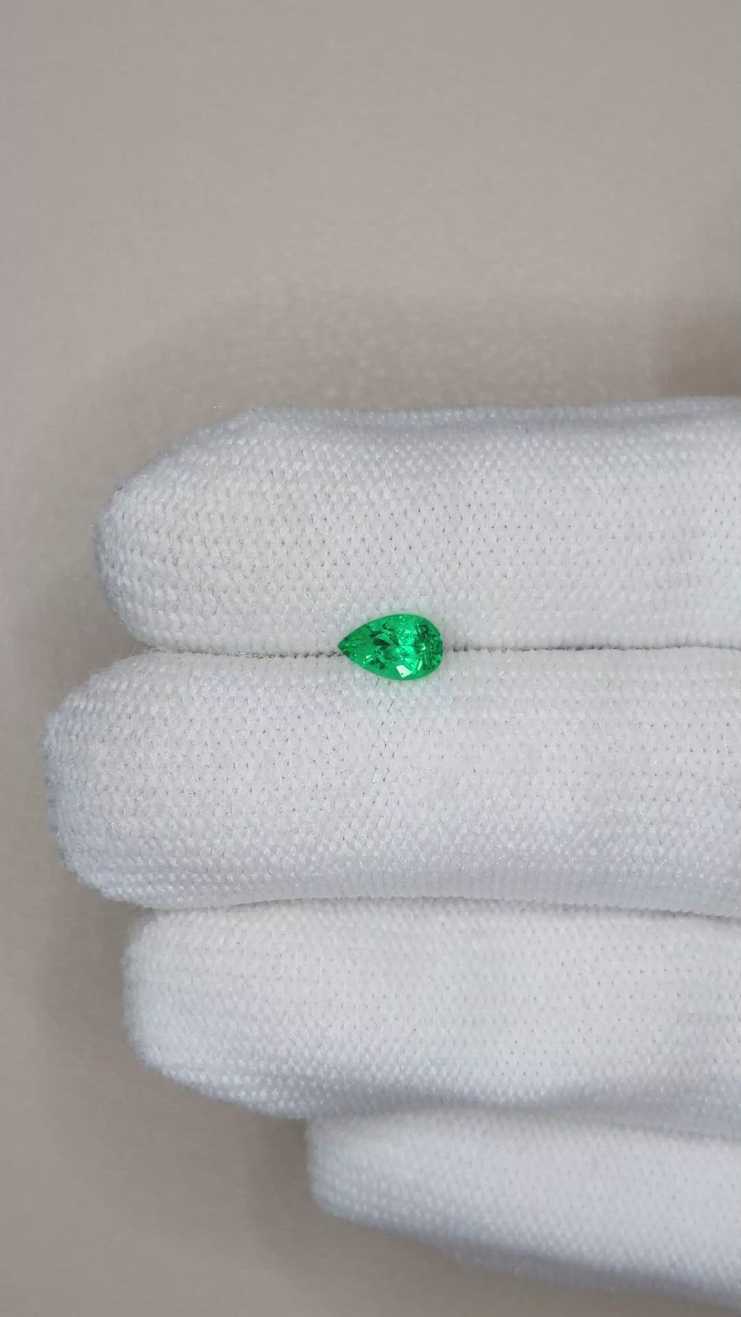 0.46 Ct. Emerald from Russia Size Video