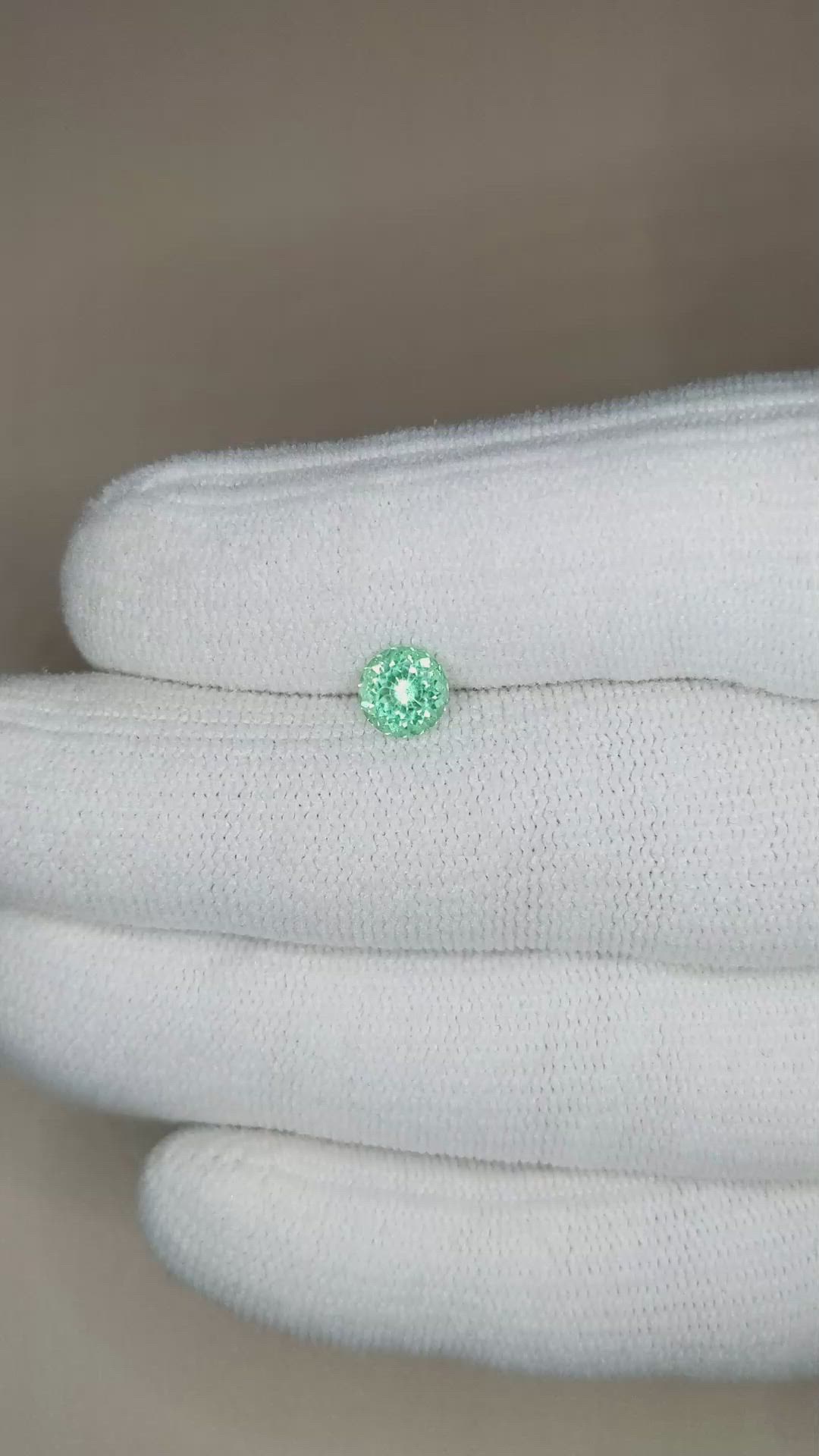 0.62 Ct. Emerald from Russia Size Video