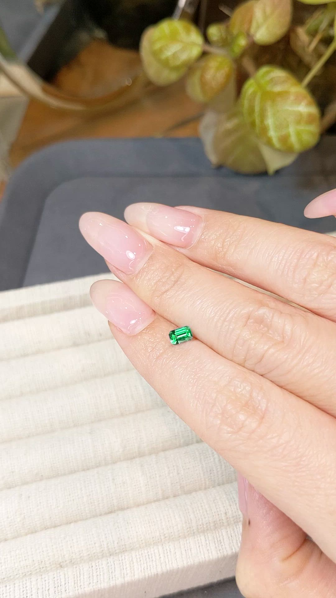 0.30 Ct. Emerald from Russia Size Video