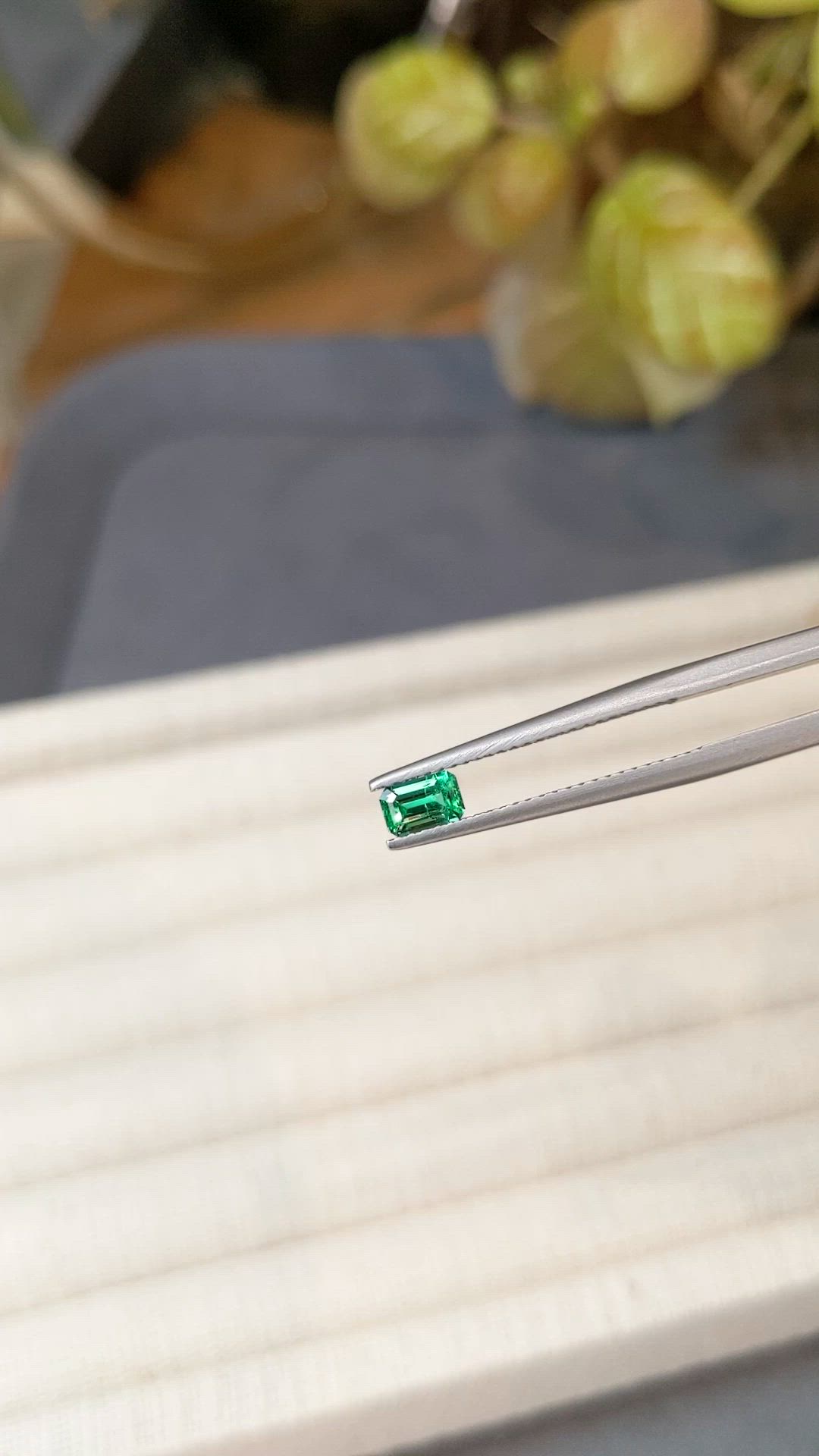 0.30 Ct. Emerald from Russia Size Video
