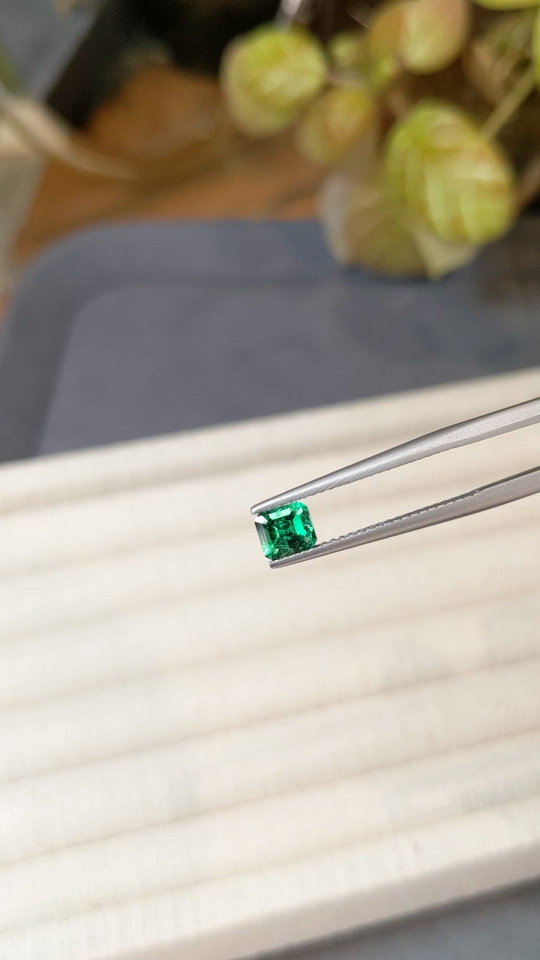 0.54 Ct. Emerald from Russia Size Video