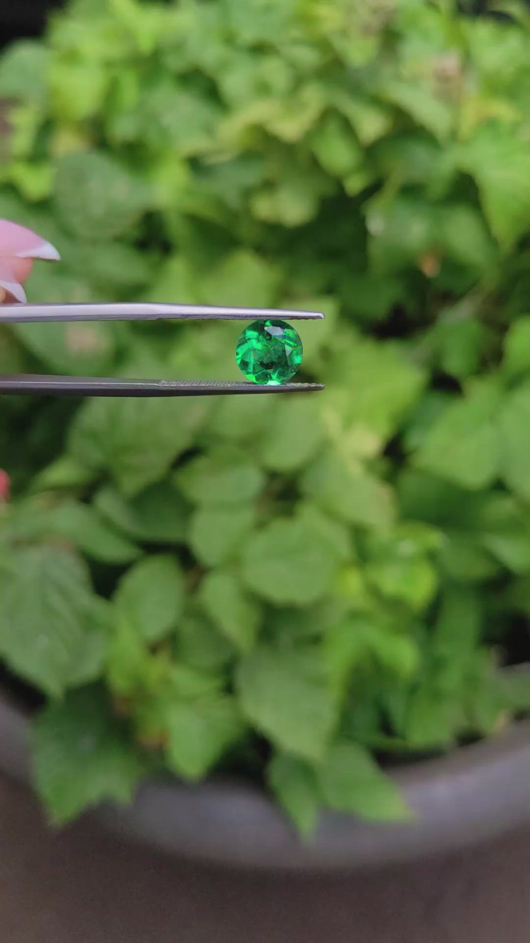 1.42 Ct. Emerald from Colombia Size Video