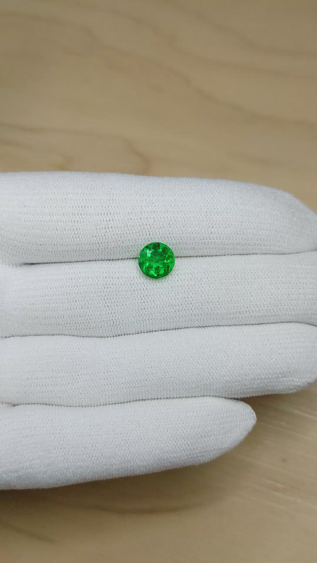 1.72 Ct. Emerald from Colombia Size Video