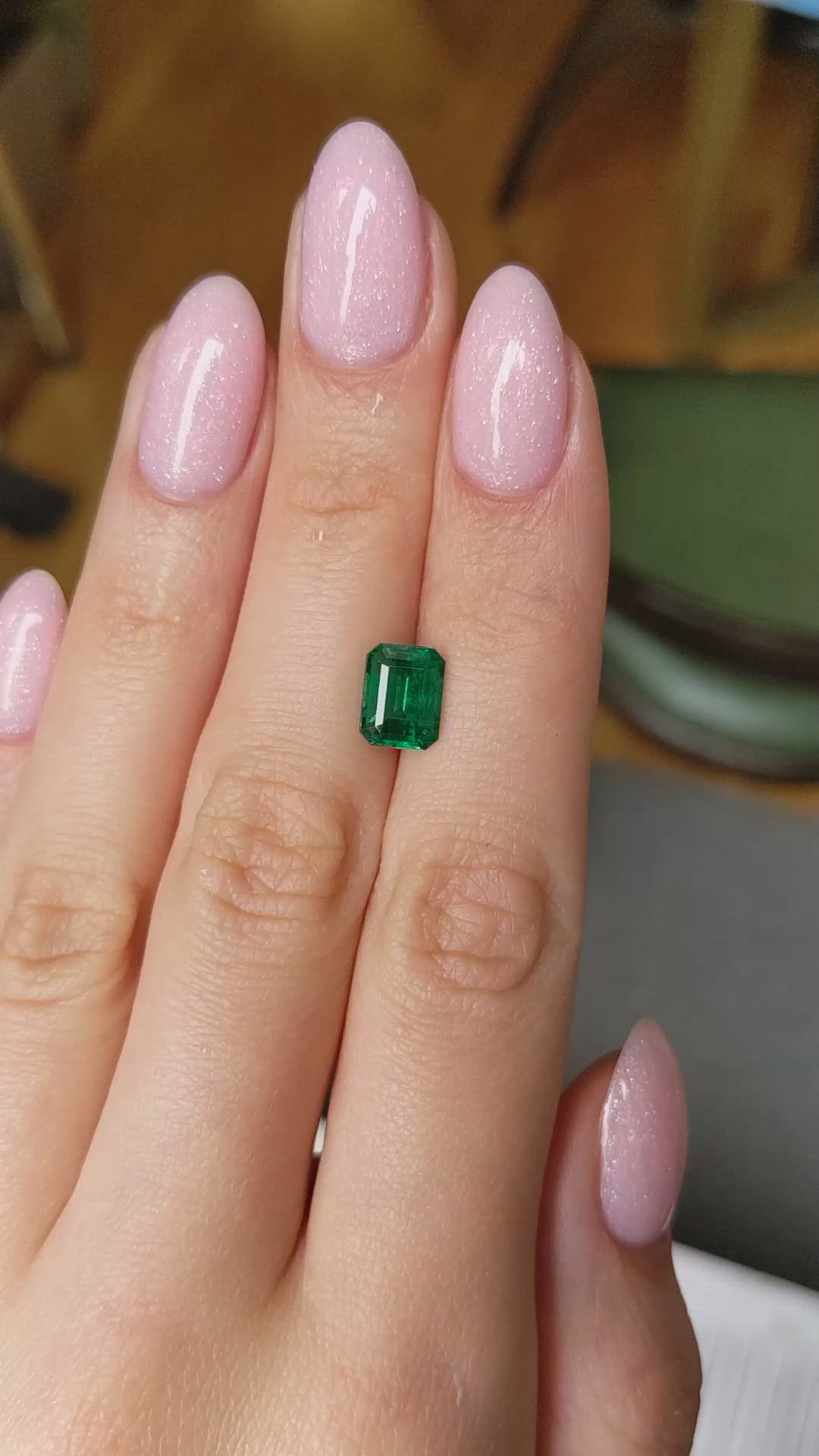 2.16 Ct. Emerald from Colombia Size Video