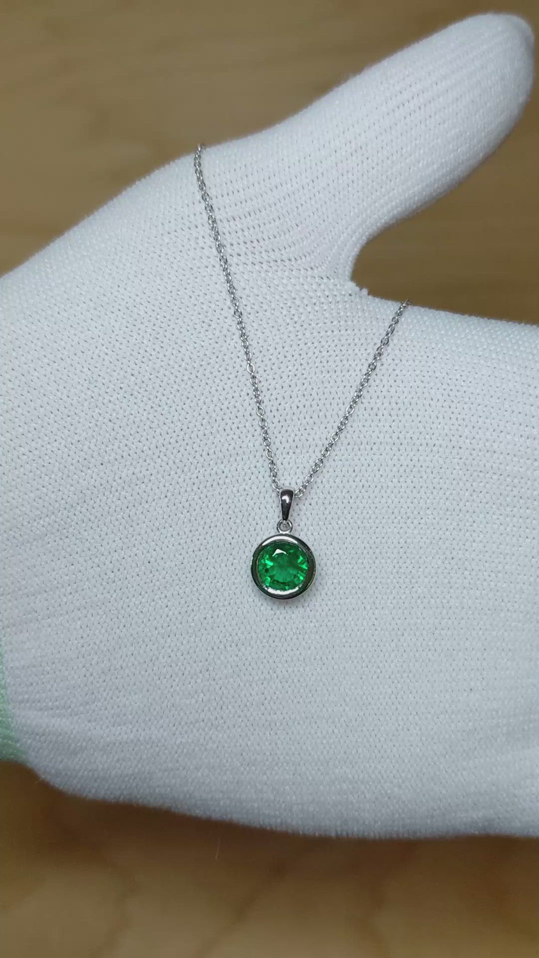 0.95 Ct. Emerald Bezel Pendant, Platinum 950 Size Video