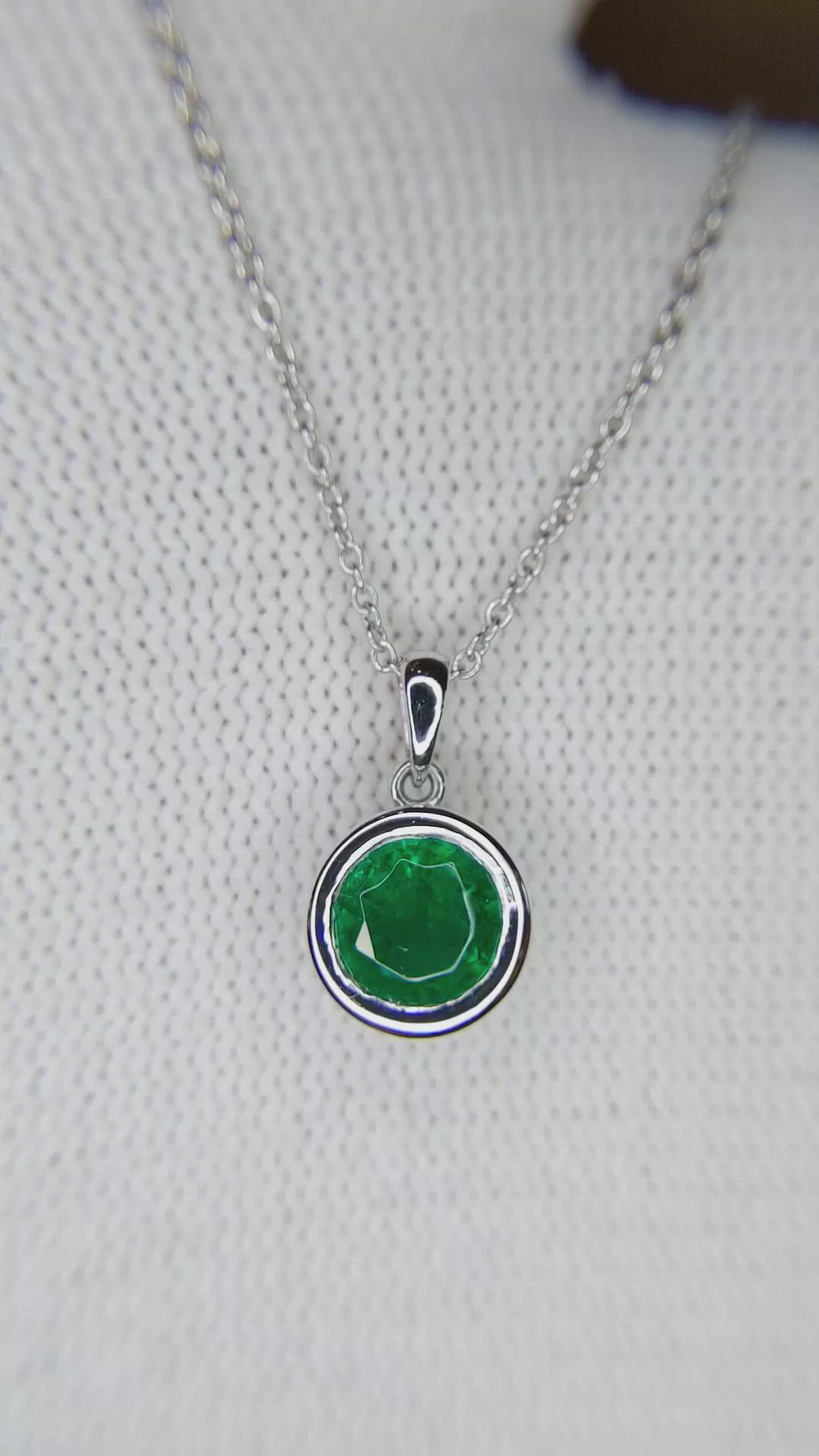 0.95 Ct. Emerald Bezel Pendant, Platinum 950 Size Video