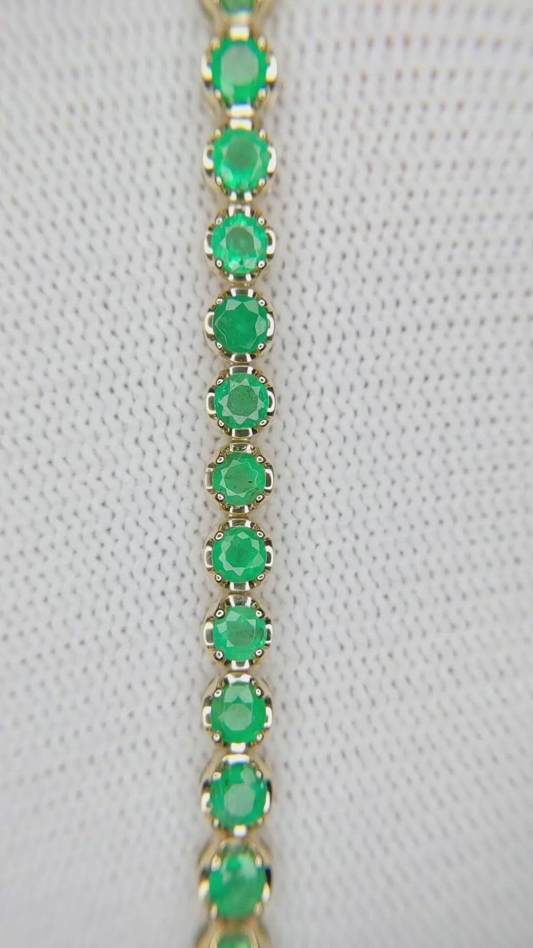 4.20 Ct.Tw. Emerald Tennis/Line Bracelet, 14K Yellow Gold Size Video