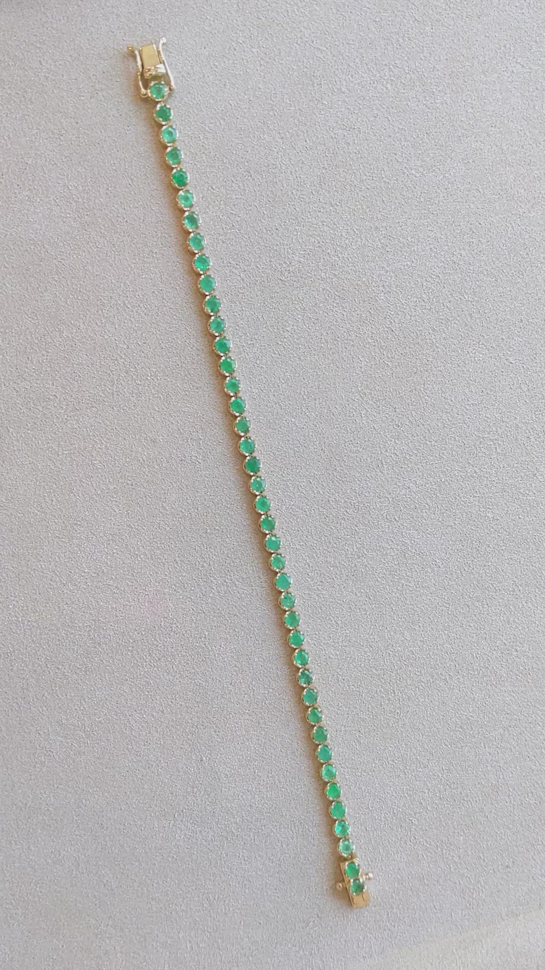 4.20 Ct.Tw. Emerald Tennis/Line Bracelet, 14K Yellow Gold Size Video