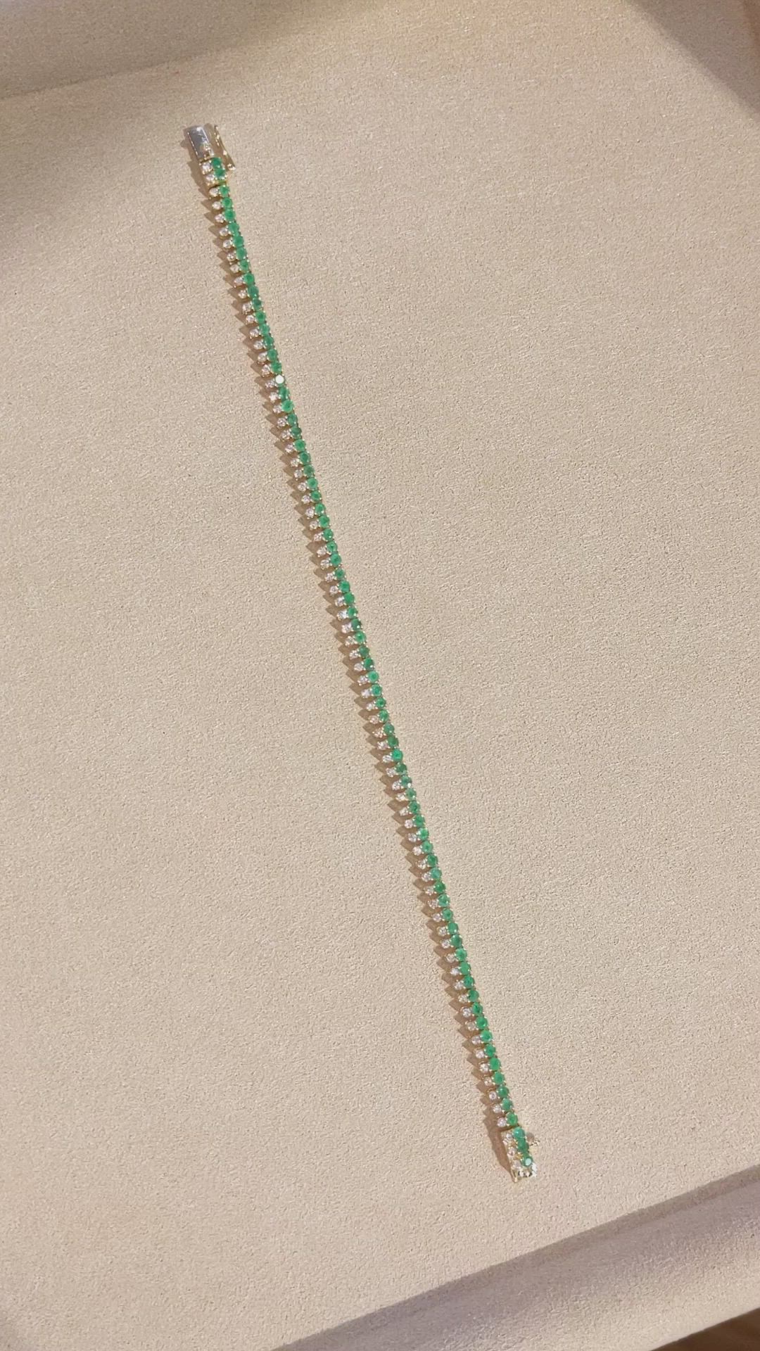 2.55 Ct.Tw. Emerald Natural Diamond Tennis/Line Bracelet, 14K Yellow Gold Size Video