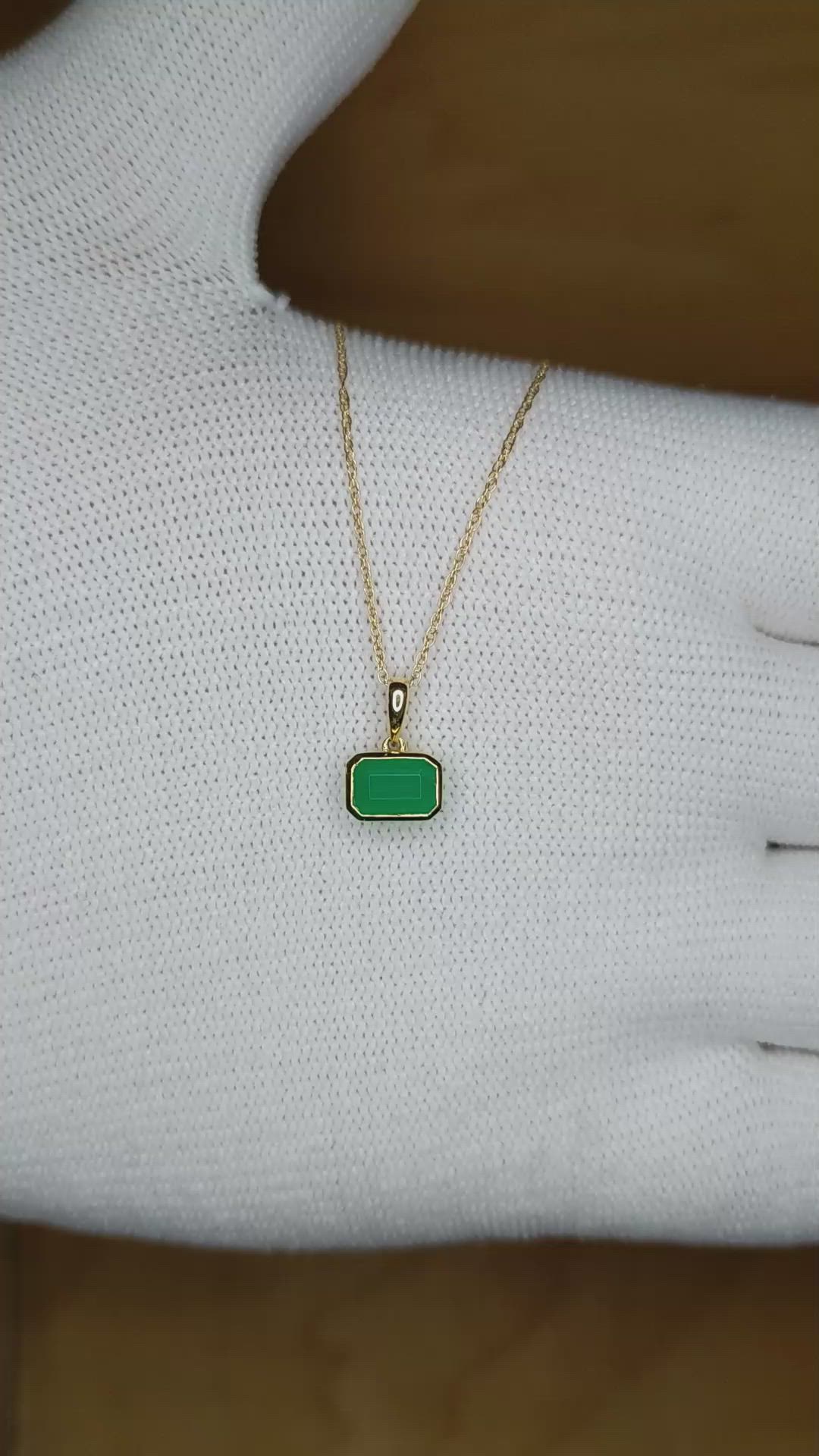 0.65 Ct. Emerald Bezel Pendant, 14K Yellow Gold Size Video
