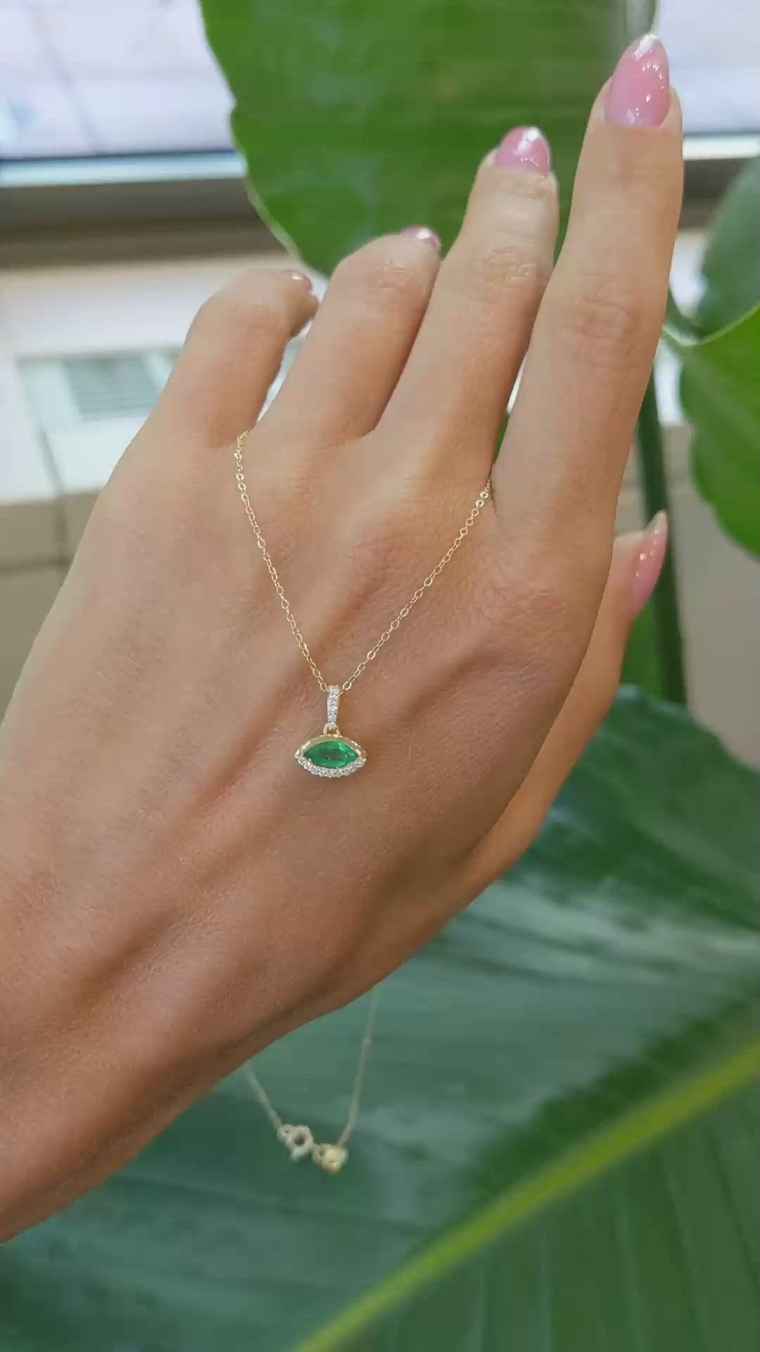 0.34 Ct. Emerald Pave Pendant, 14K Yellow Gold Size Video