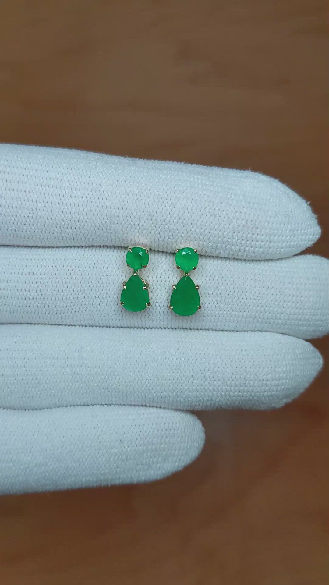 1.28 Ct.Tw. Emerald Emerald Studs Earrings, 14K Yellow Gold Size Video