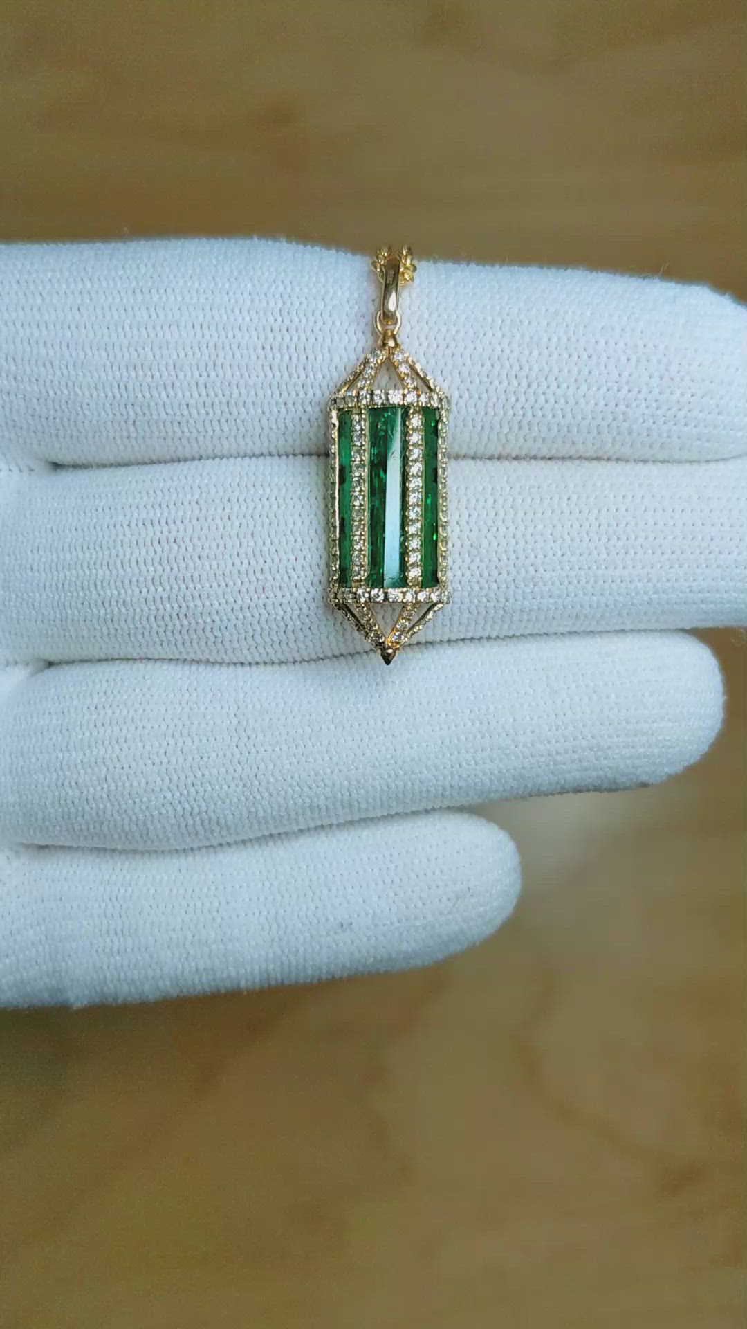 4.07 Ct. Emerald Natural Diamond Pave Pendant, 18K Yellow Gold Size Video