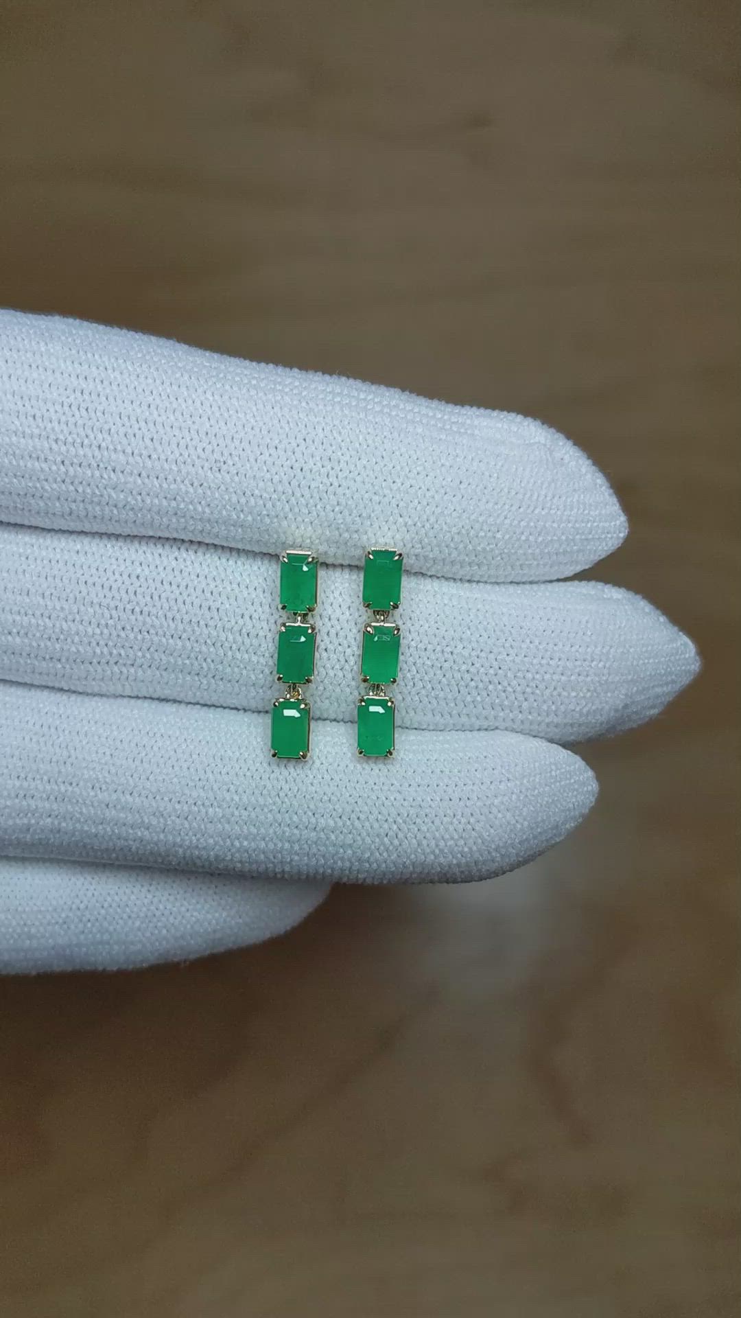 1.86 Ct.Tw. Emerald Drops Earrings, 14K Yellow Gold Size Video