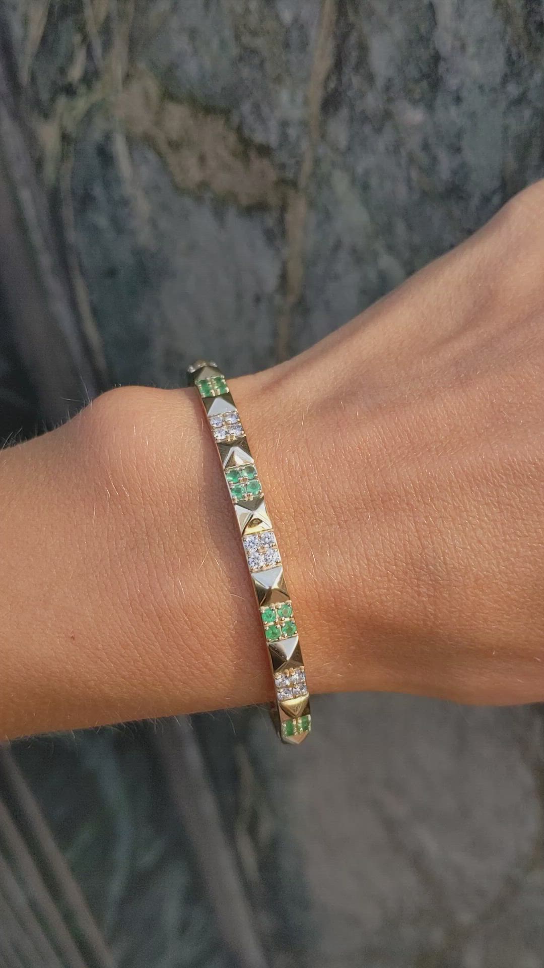 0.56 Ct.Tw. Emerald Natural Diamond Pave Bracelet, 14K Yellow Gold Size Video