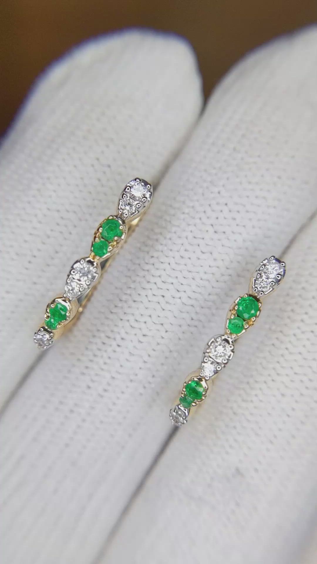 0.10 Ct.Tw. Emerald Natural Diamond Hoops Earrings, 14K Yellow Gold Size Video