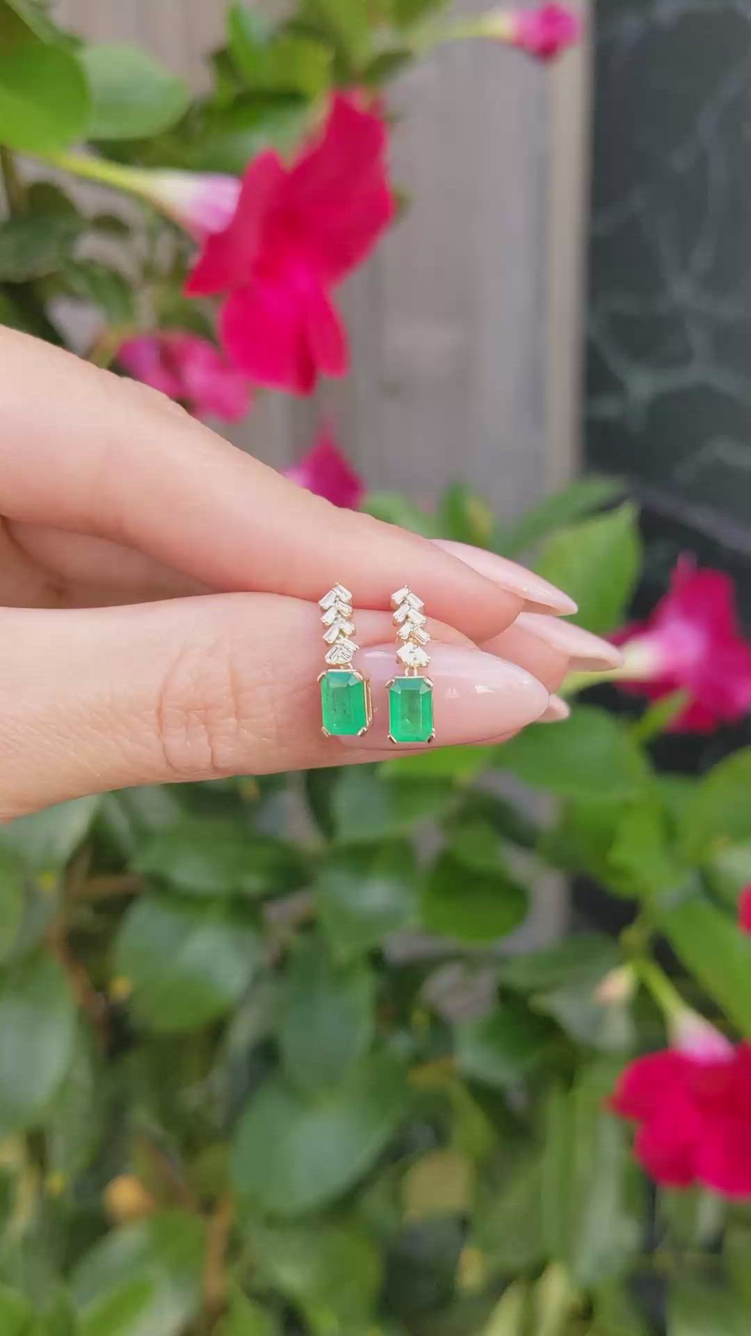 1.11 Ct.Tw. Emerald Natural Diamond Studs Earrings, 14K Yellow Gold Size Video