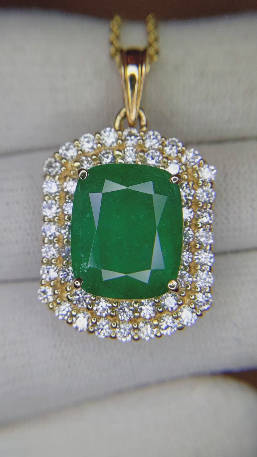 11.07 Ct. Emerald Natural Diamond Pave Pendant, 14K Yellow Gold Size Video