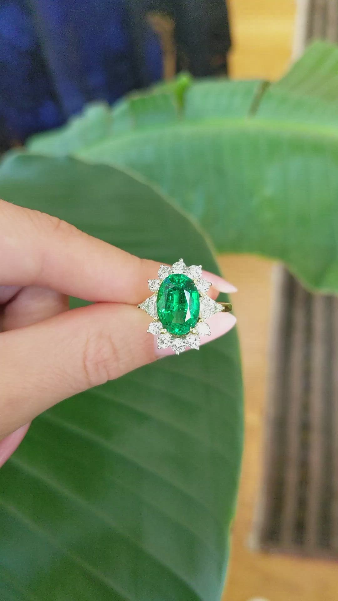 4.29 Ct. Emerald Natural Diamond Halo Ring, 18K Yellow Gold Size Video