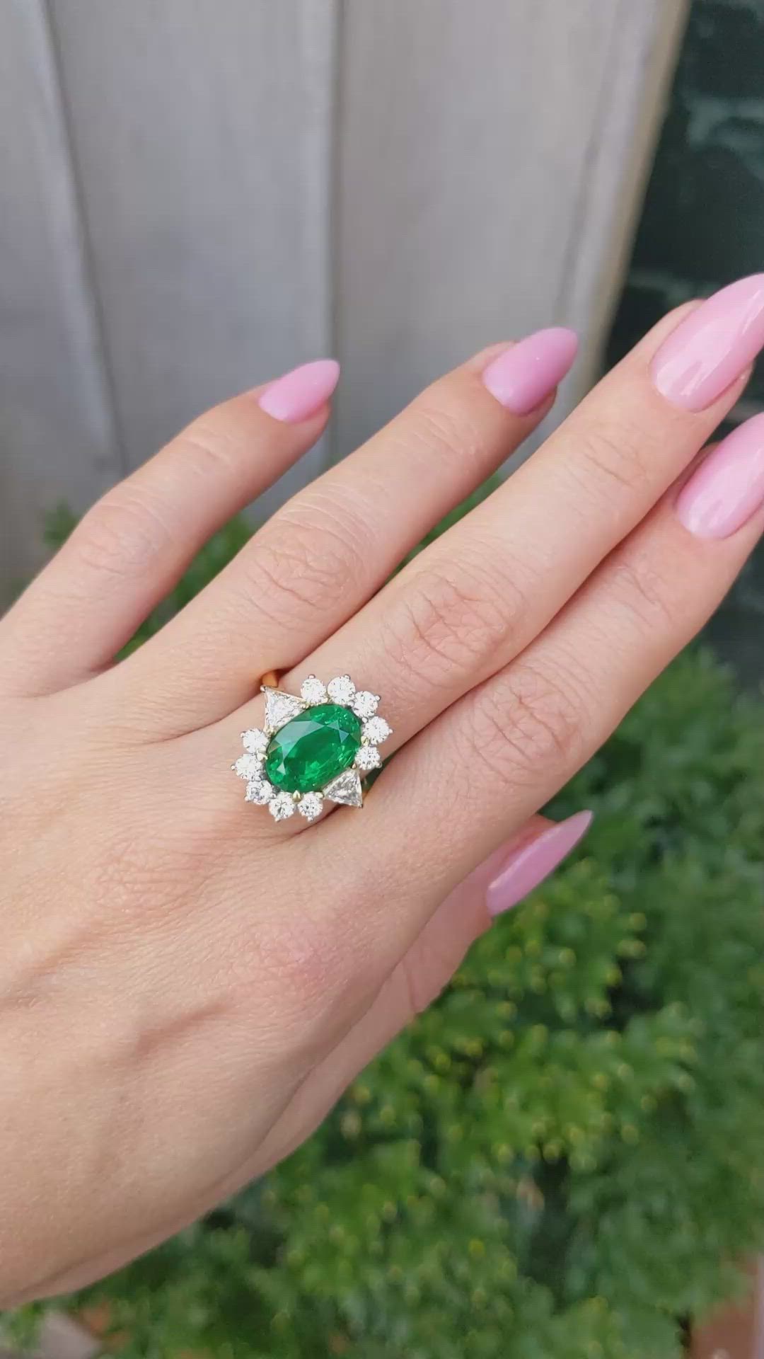 3.86 Ct. Emerald Natural Diamond Halo Ring, 18K Yellow Gold Size Video