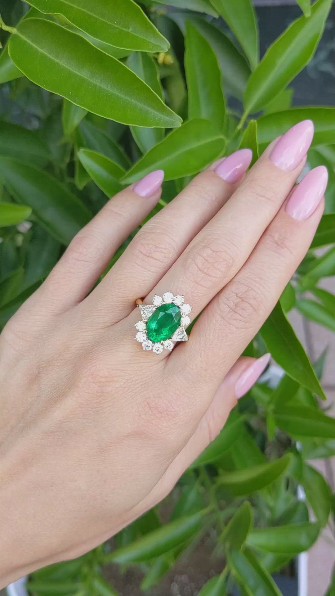 3.86 Ct. Emerald Natural Diamond Halo Ring, 18K Yellow Gold Size Video