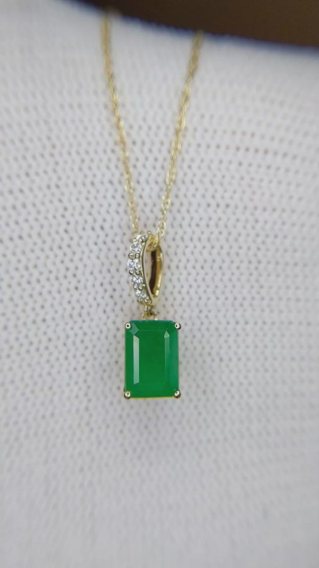 1.22 Ct. Emerald Natural Diamond Pave Necklace, 14K Yellow Gold Size Video