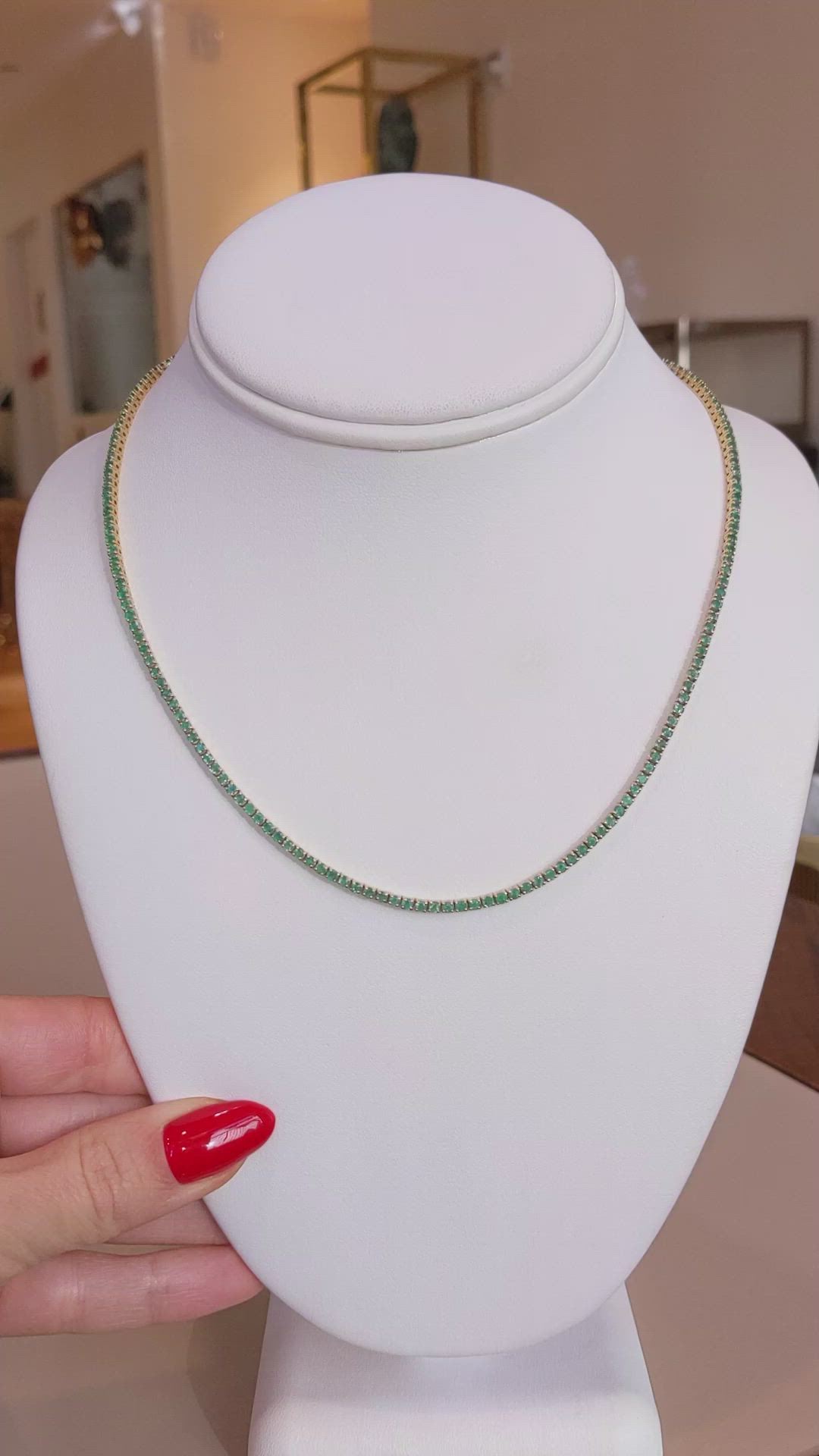 6.82 Ct. Emerald Tennis/Riviere Necklace, 14K Yellow Gold Size Video