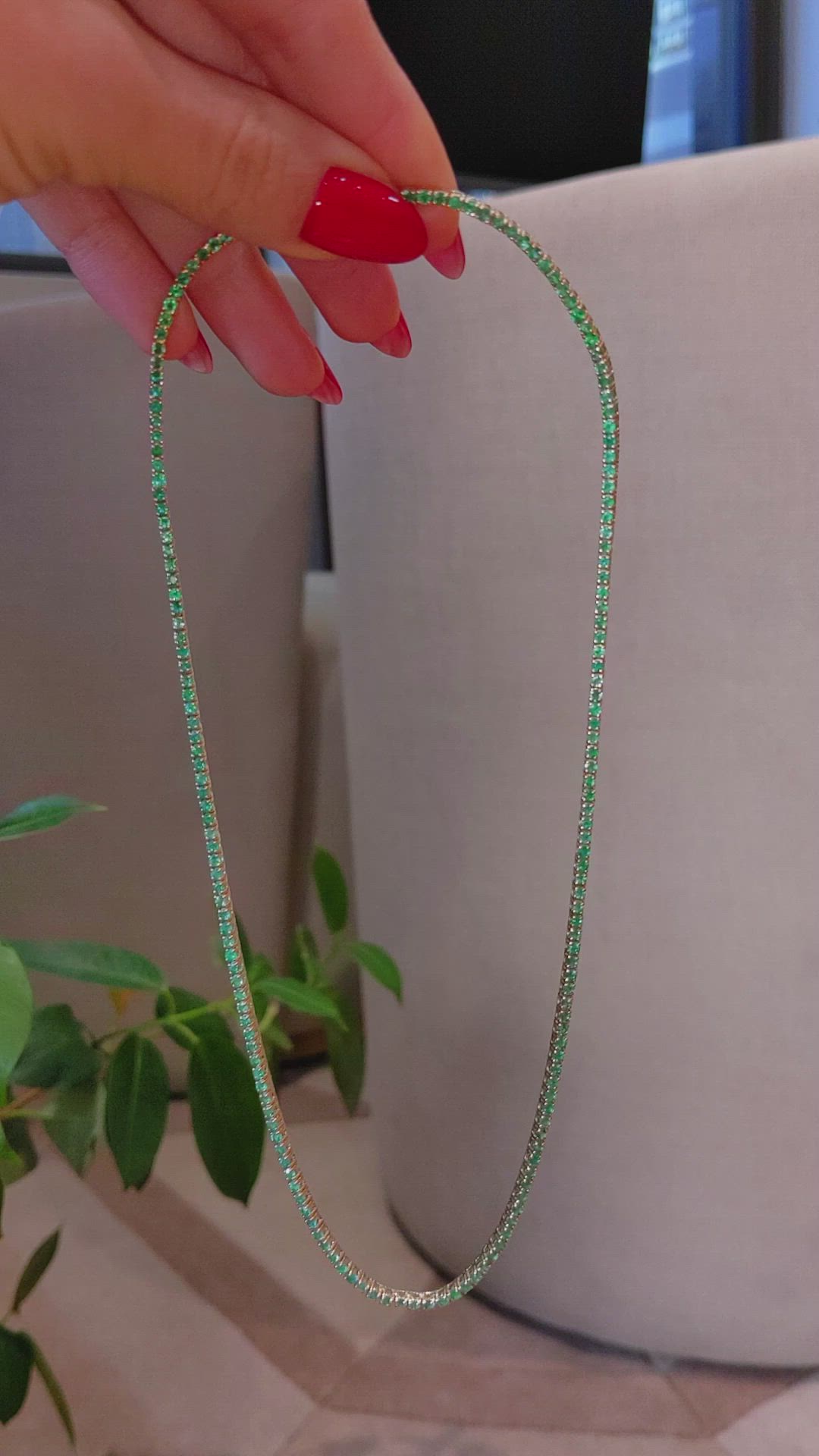 6.82 Ct. Emerald Tennis/Riviere Necklace, 14K Yellow Gold Size Video