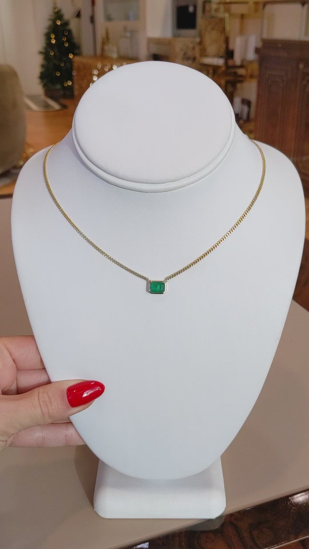 1.43 Ct. Emerald Bezel Necklace, 14K Yellow Gold Size Video