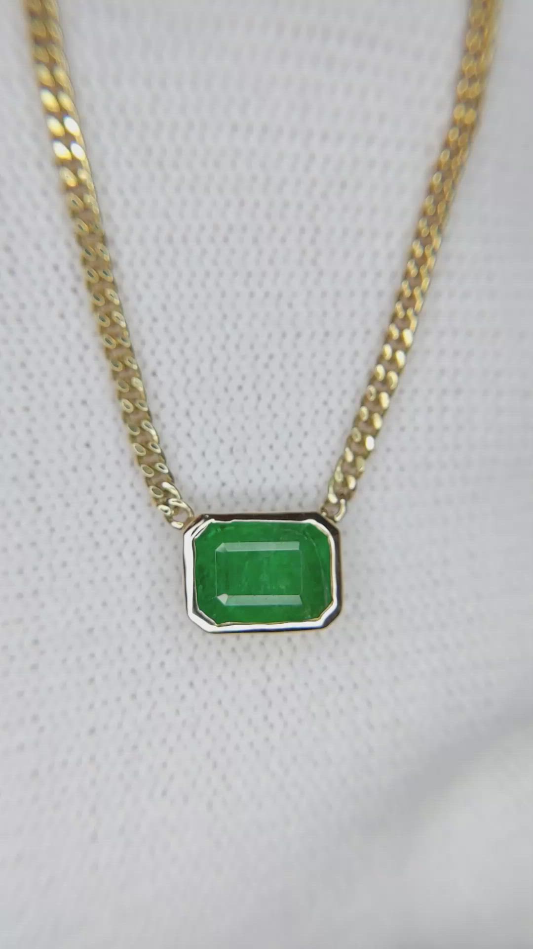 1.43 Ct. Emerald Bezel Necklace, 14K Yellow Gold Size Video