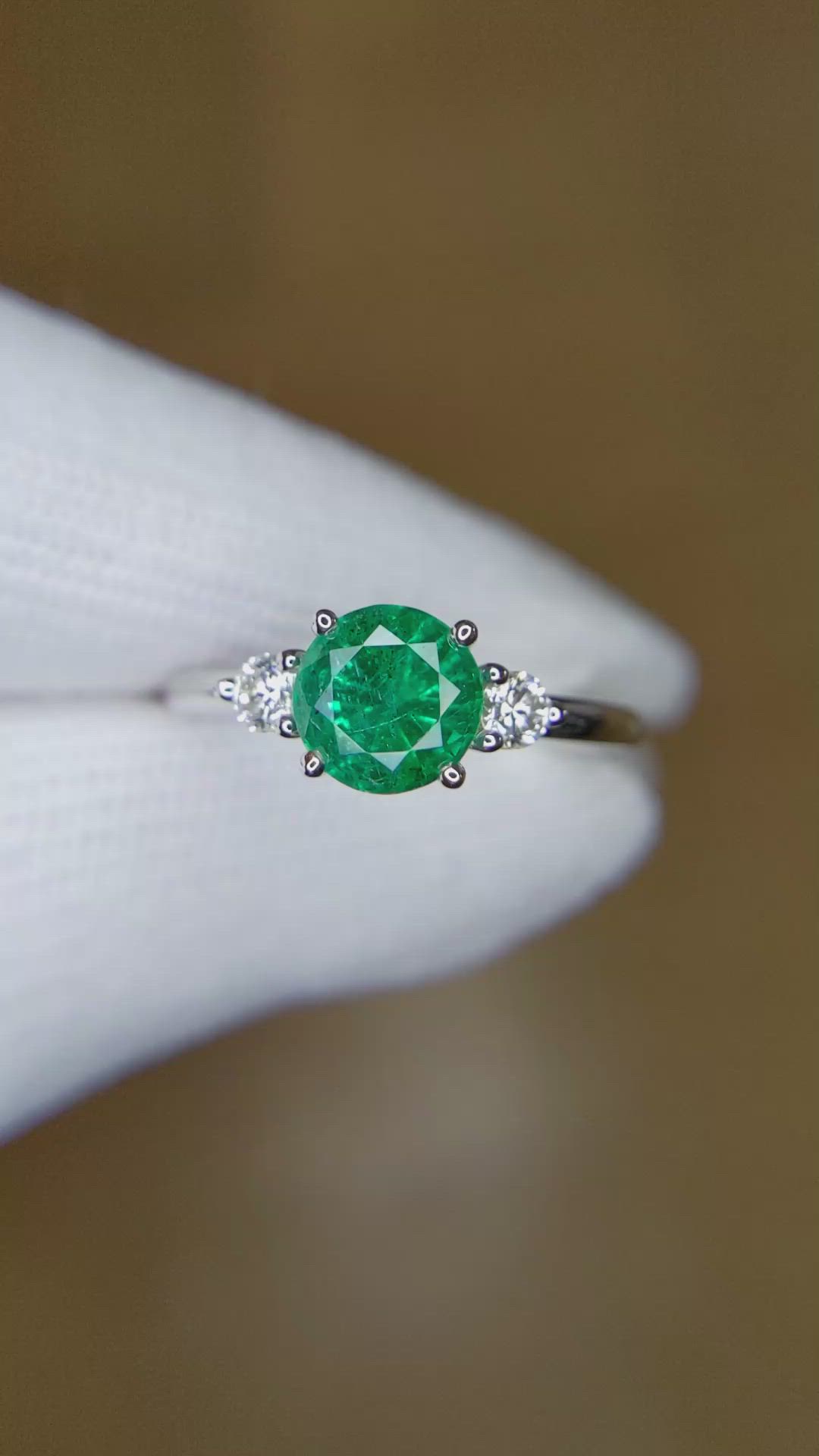 1.29 Ct. Emerald and Natural Diamond Three Stone Ring, 18K White Gold Size Video