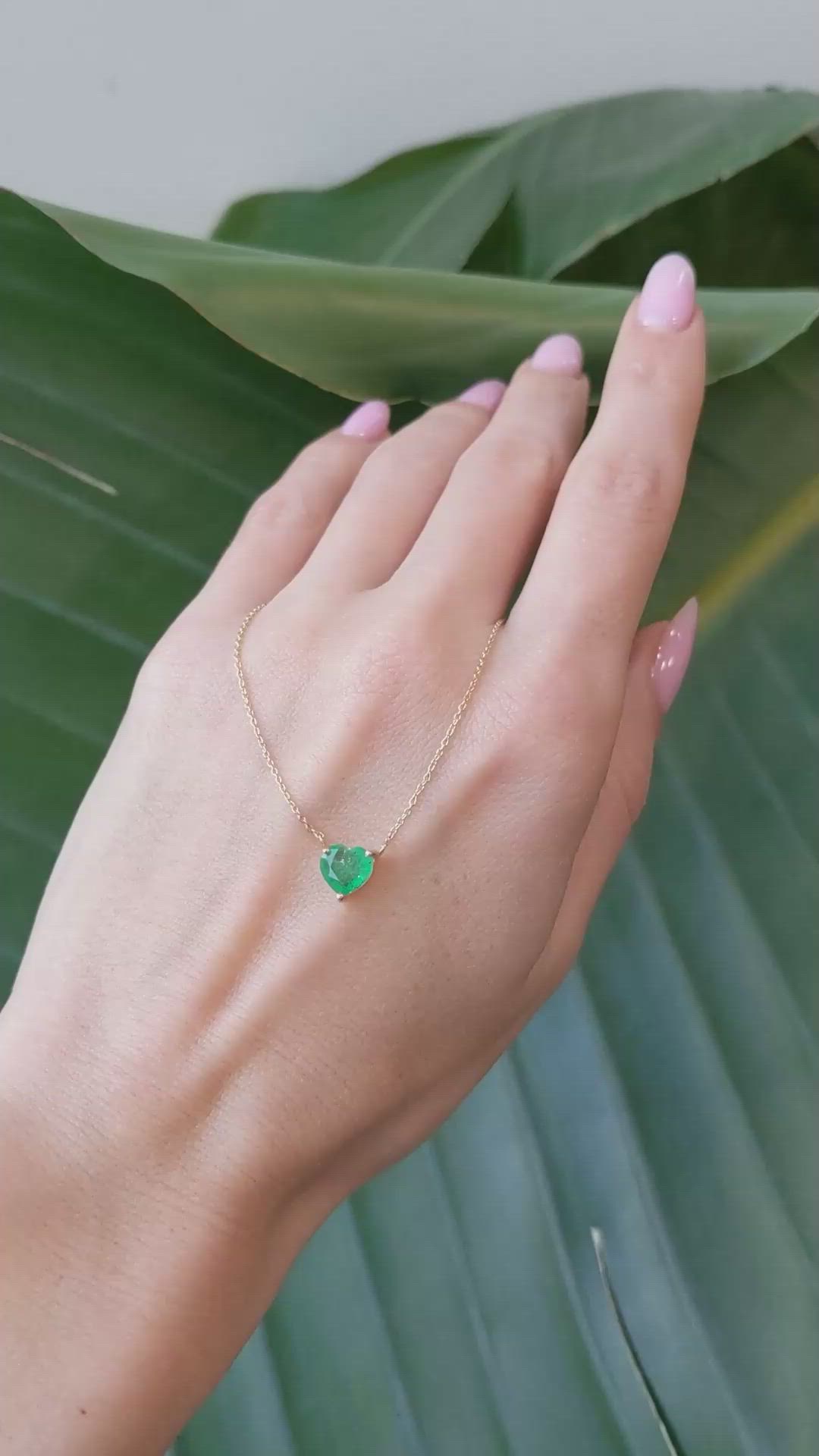 1.02 Ct. Emerald Solitaire Necklace, 14K Yellow Gold Size Video