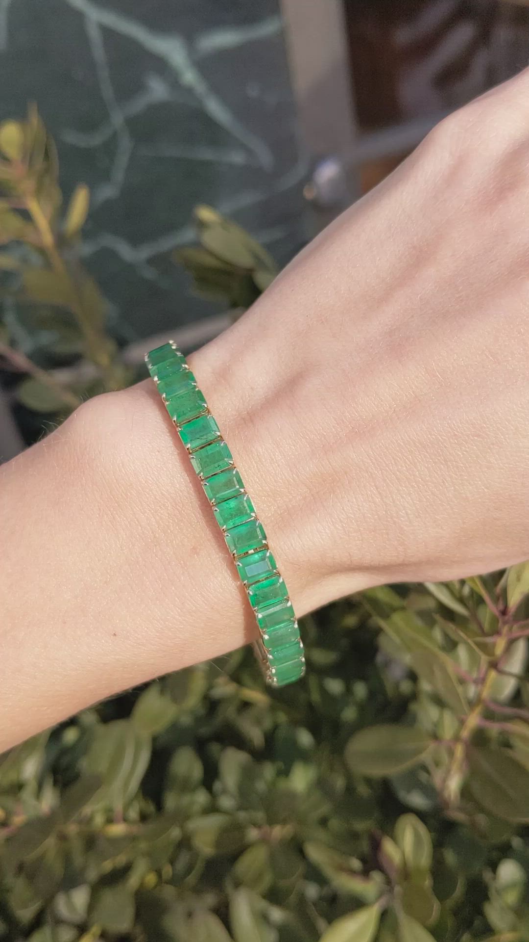 21.70 Ct.Tw.Total Carat Weight Emerald Tennis/Line Bracelet, 14K Yellow Gold Size Video