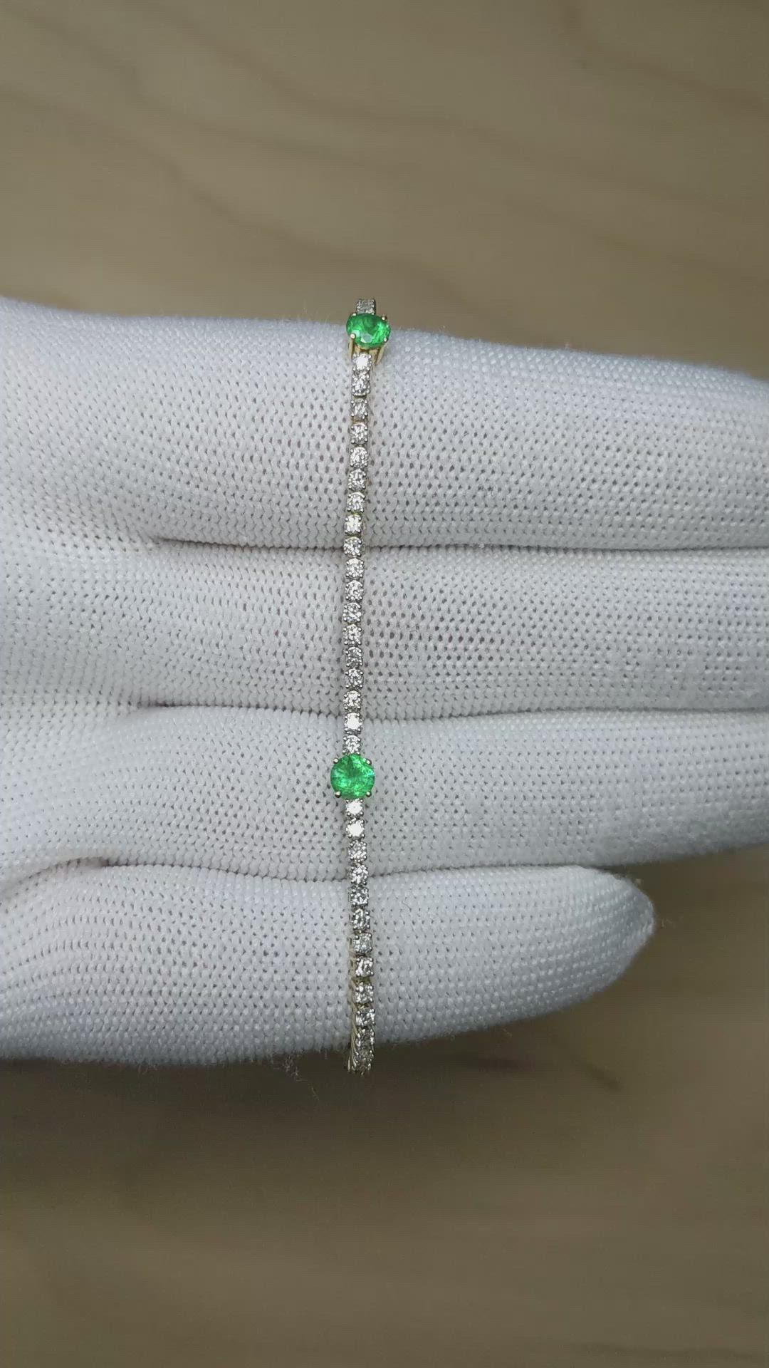 1.15 Ct.Tw.Total Carat Weight Emerald and Natural Diamond Tennis/Line Bracelet, 14K Yellow Gold Size Video