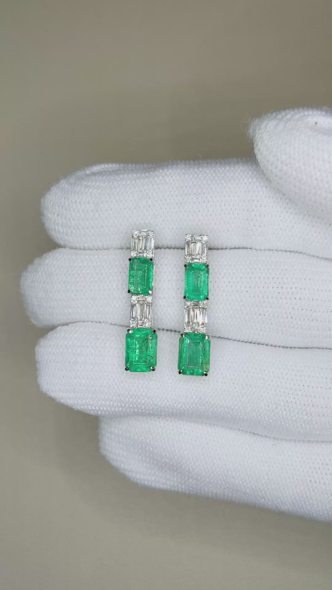 3.40&nbsp;Ct.Tw.Total Carat Weight Emerald and Natural Diamond Studs Earrings, 14K White Gold Size Video