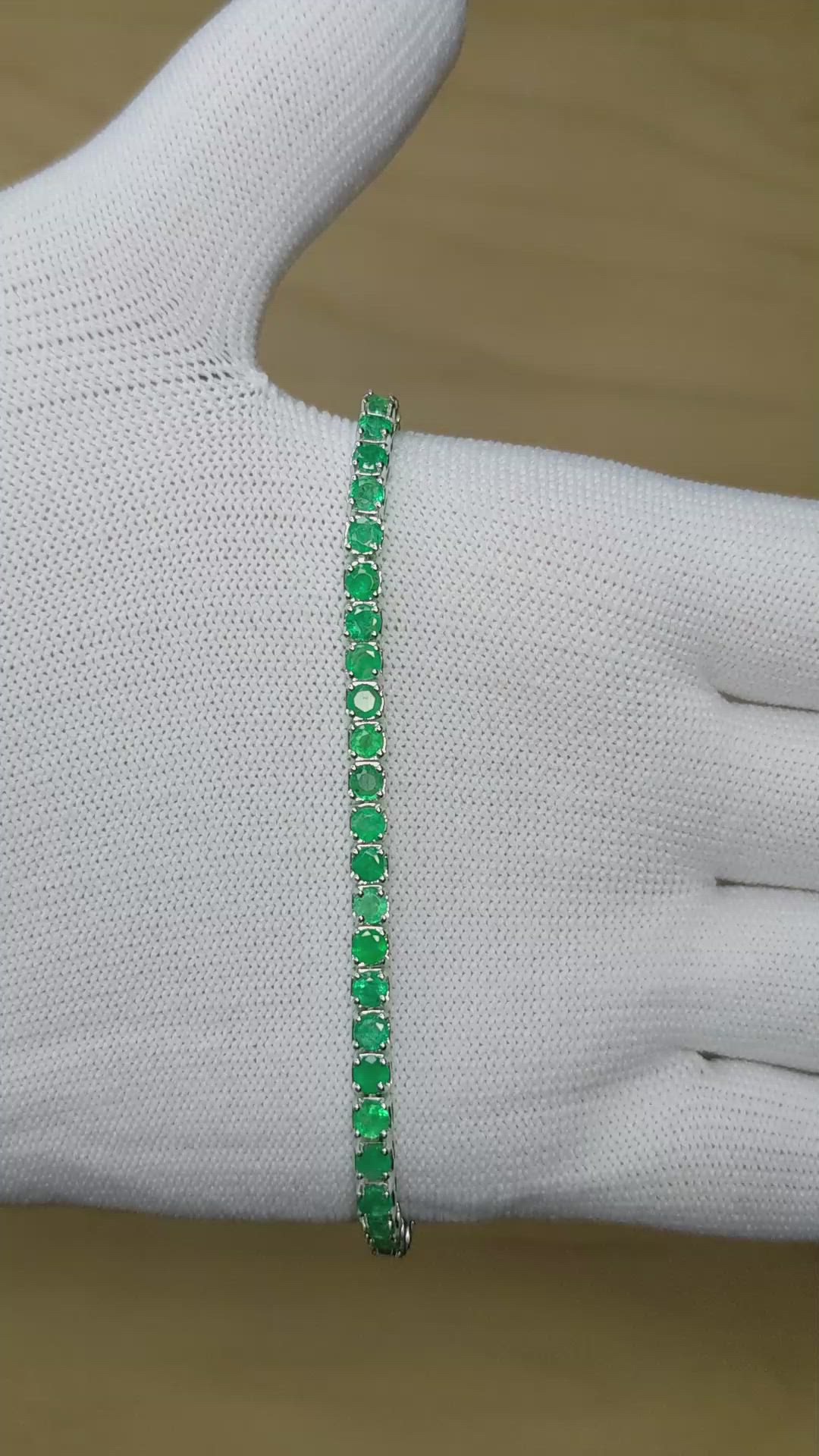 5.52 Ct.Tw.Total Carat Weight Emerald Tennis/Line Bracelet, 14K White Gold Size Video