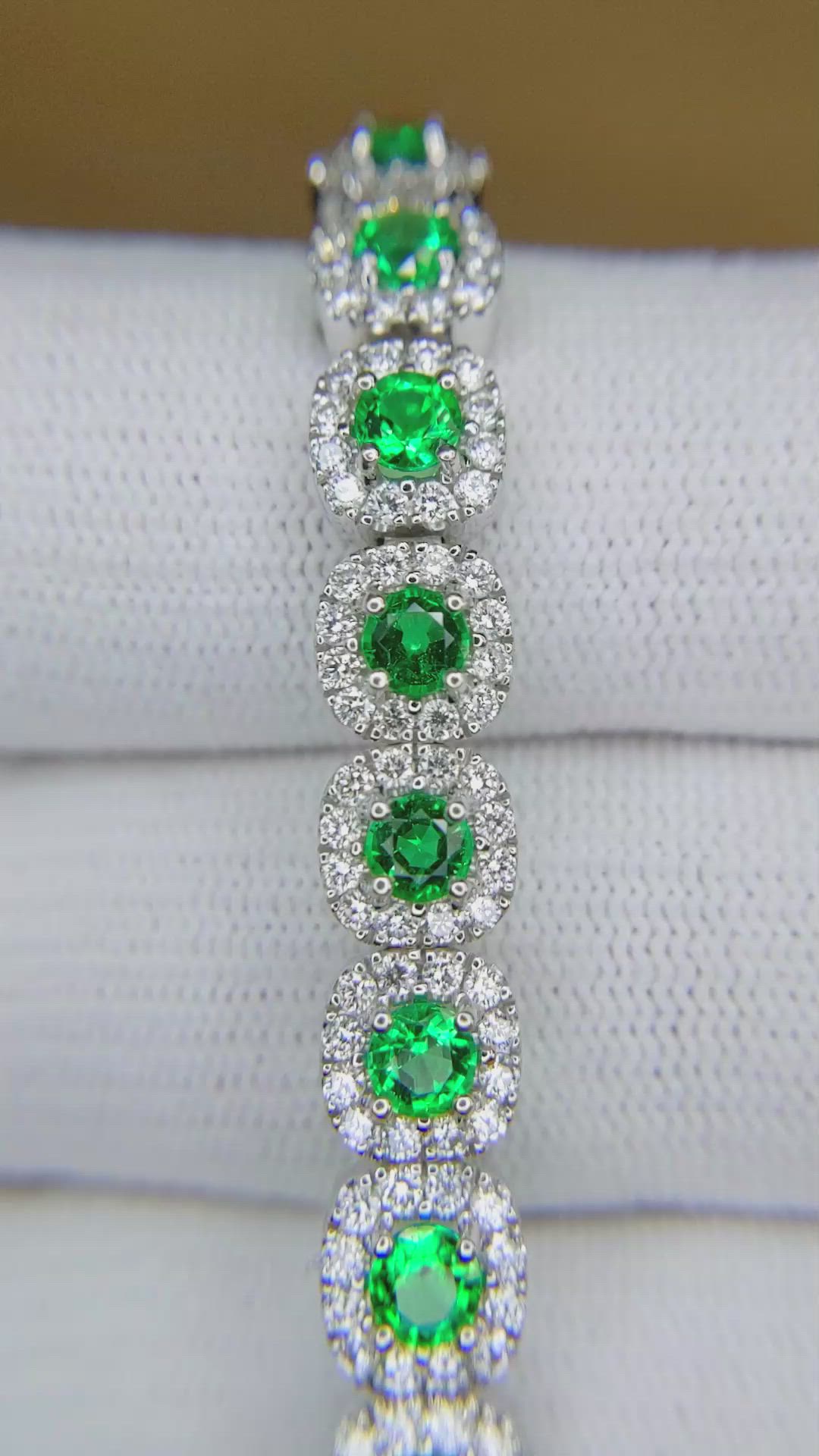 4.25&nbsp;Ct.Tw.Total Carat Weight Emerald and Natural Diamond Pave Bracelet, 18K White Gold Size Video