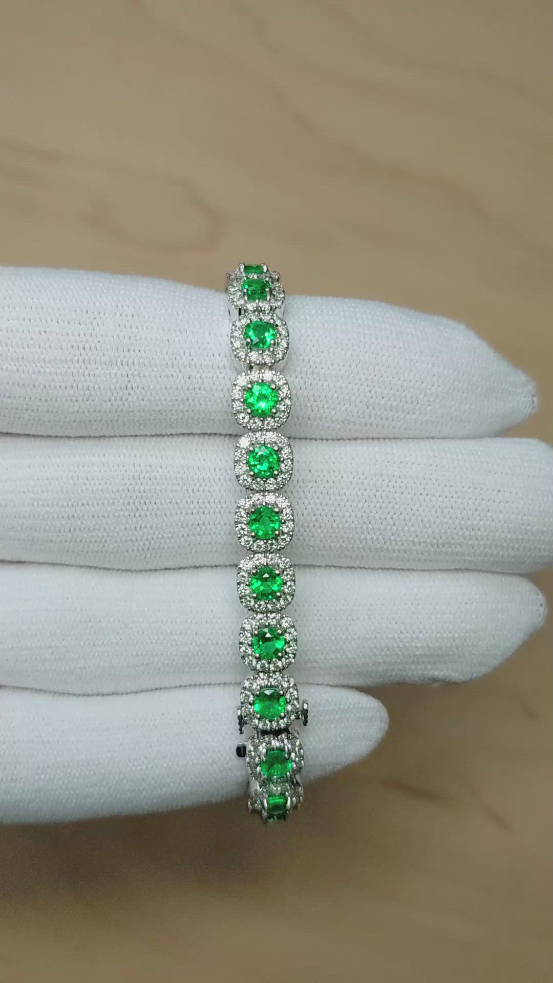 4.25&nbsp;Ct.Tw.Total Carat Weight Emerald and Natural Diamond Pave Bracelet, 18K White Gold Size Video