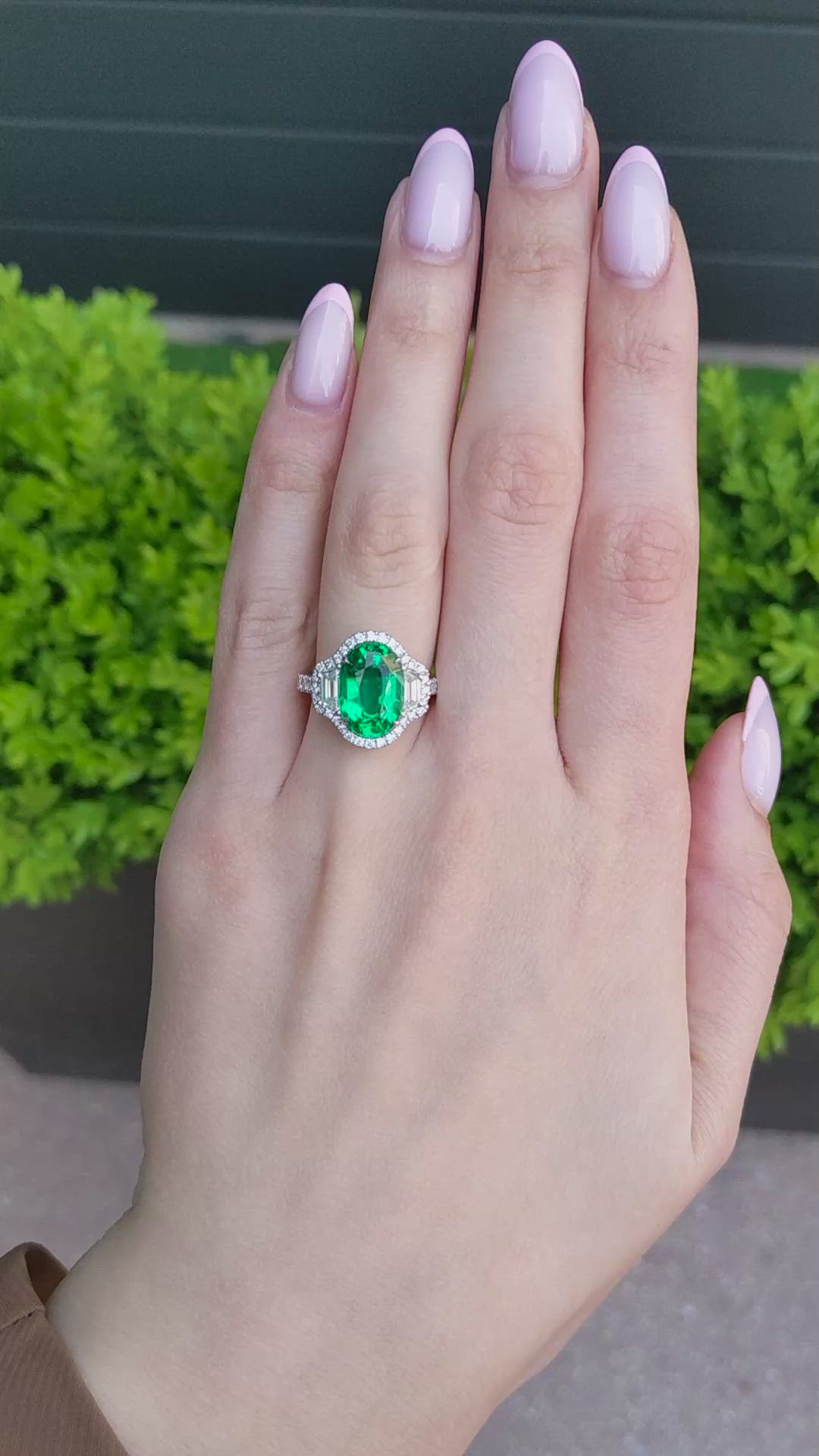 4.66 Ct. Emerald and Natural Diamond Pave Ring, 18K White Gold Size Video