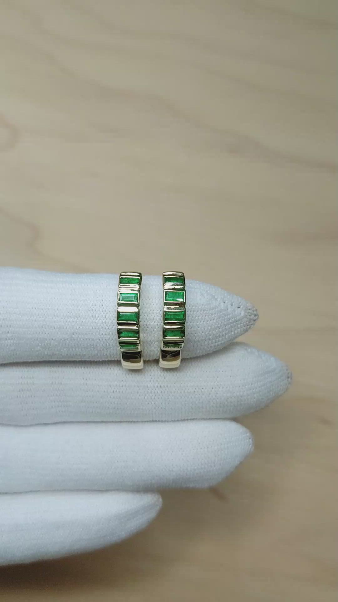 1.17&nbsp;Ct.Tw.Total Carat Weight Emerald Bezel Earrings, 14K Yellow Gold Size Video