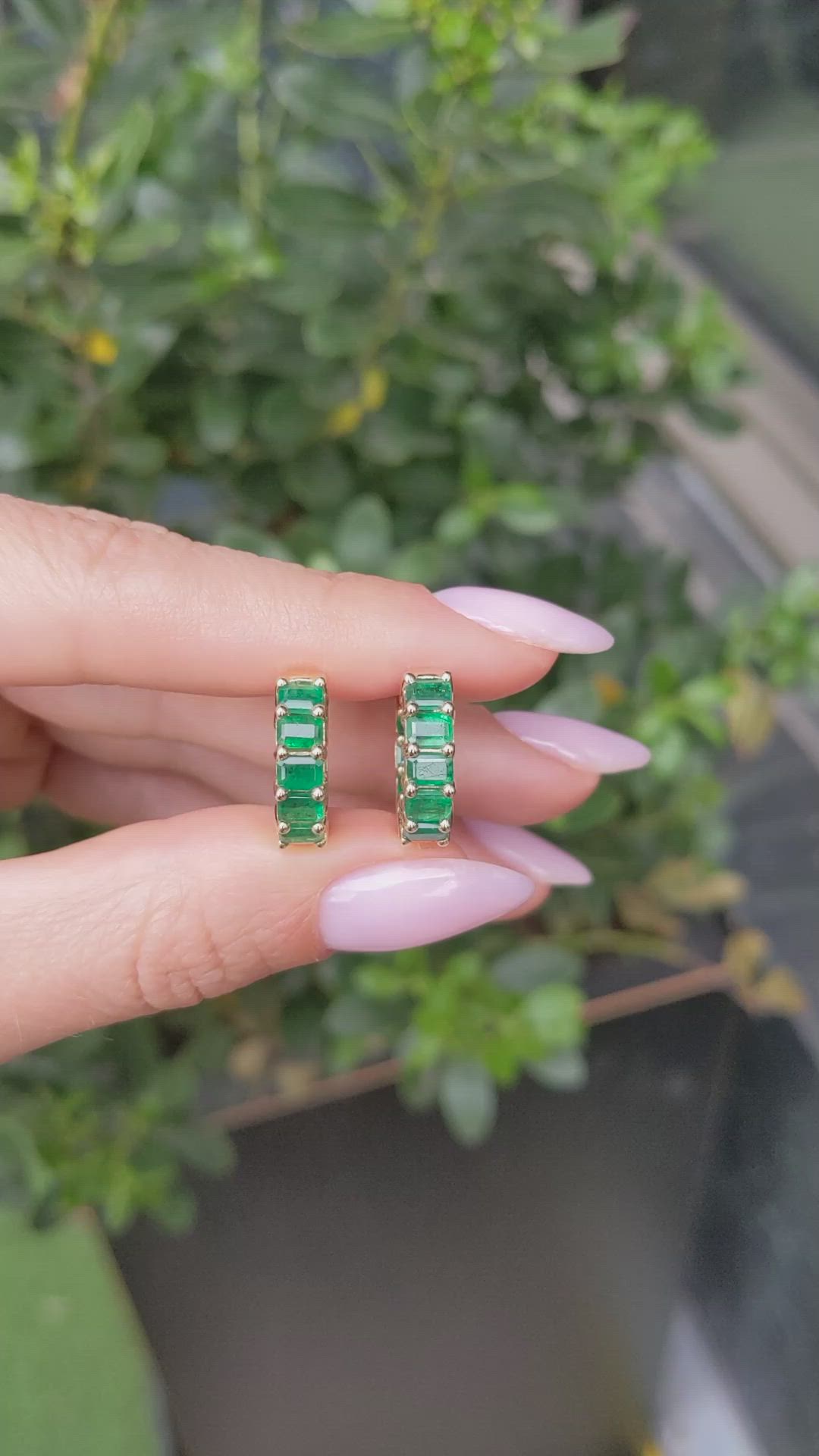 4.50&nbsp;Ct.Tw.Total Carat Weight Emerald Bezel Earrings, 14K Yellow Gold Size Video
