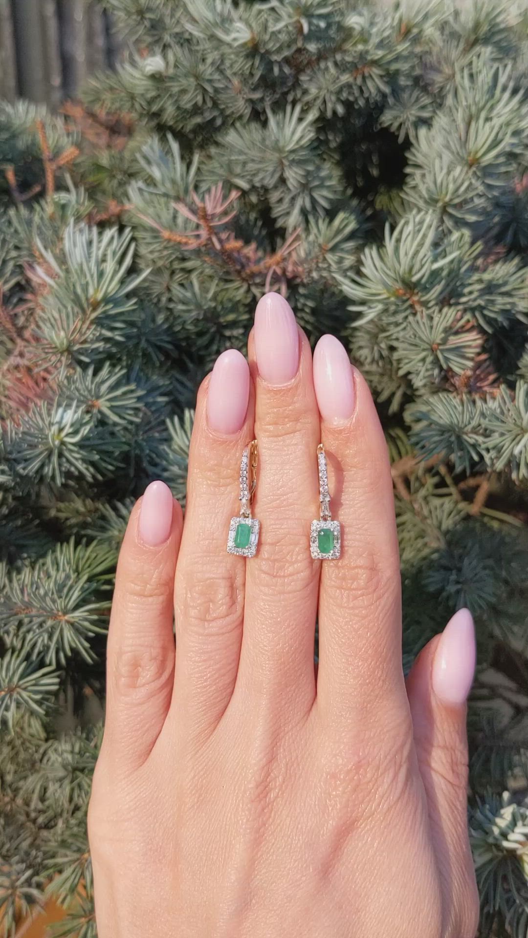 0.51&nbsp;Ct.Tw.Total Carat Weight Emerald and Natural Diamond Halo Earrings, 14K Yellow Gold Size Video