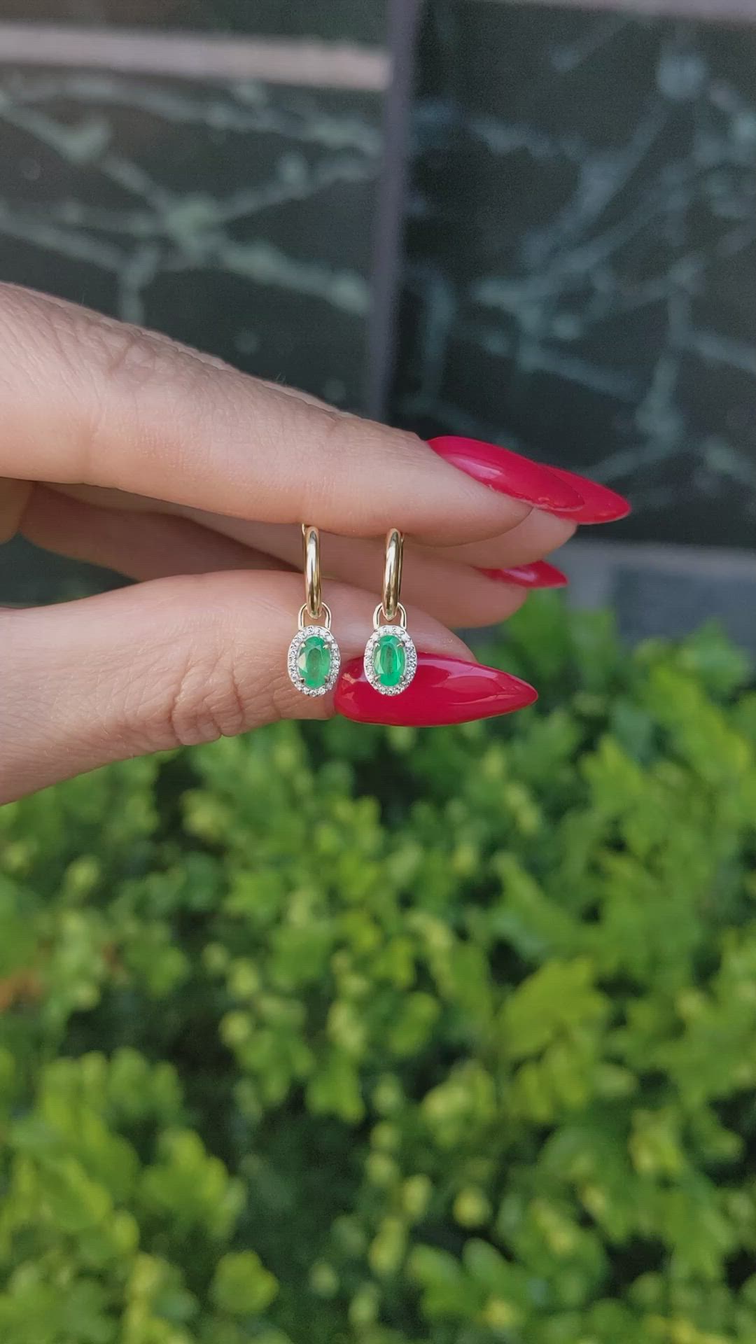 0.48&nbsp;Ct.Tw.Total Carat Weight Emerald and Natural Diamond Halo Earrings, 14K Yellow Gold Size Video