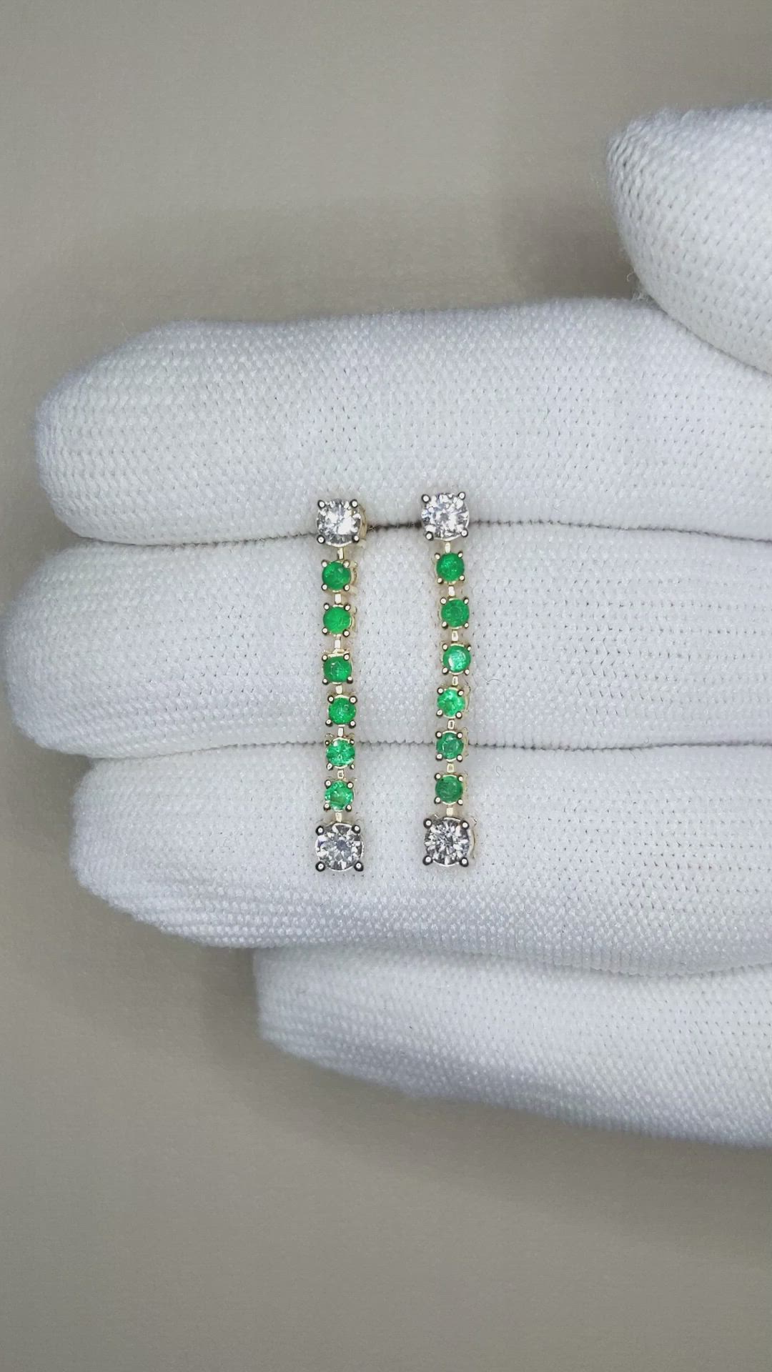 0.92 Ct.Tw.Total Carat Weight Natural Diamond and Emerald Drops Earrings, 14K Yellow Gold Size Video