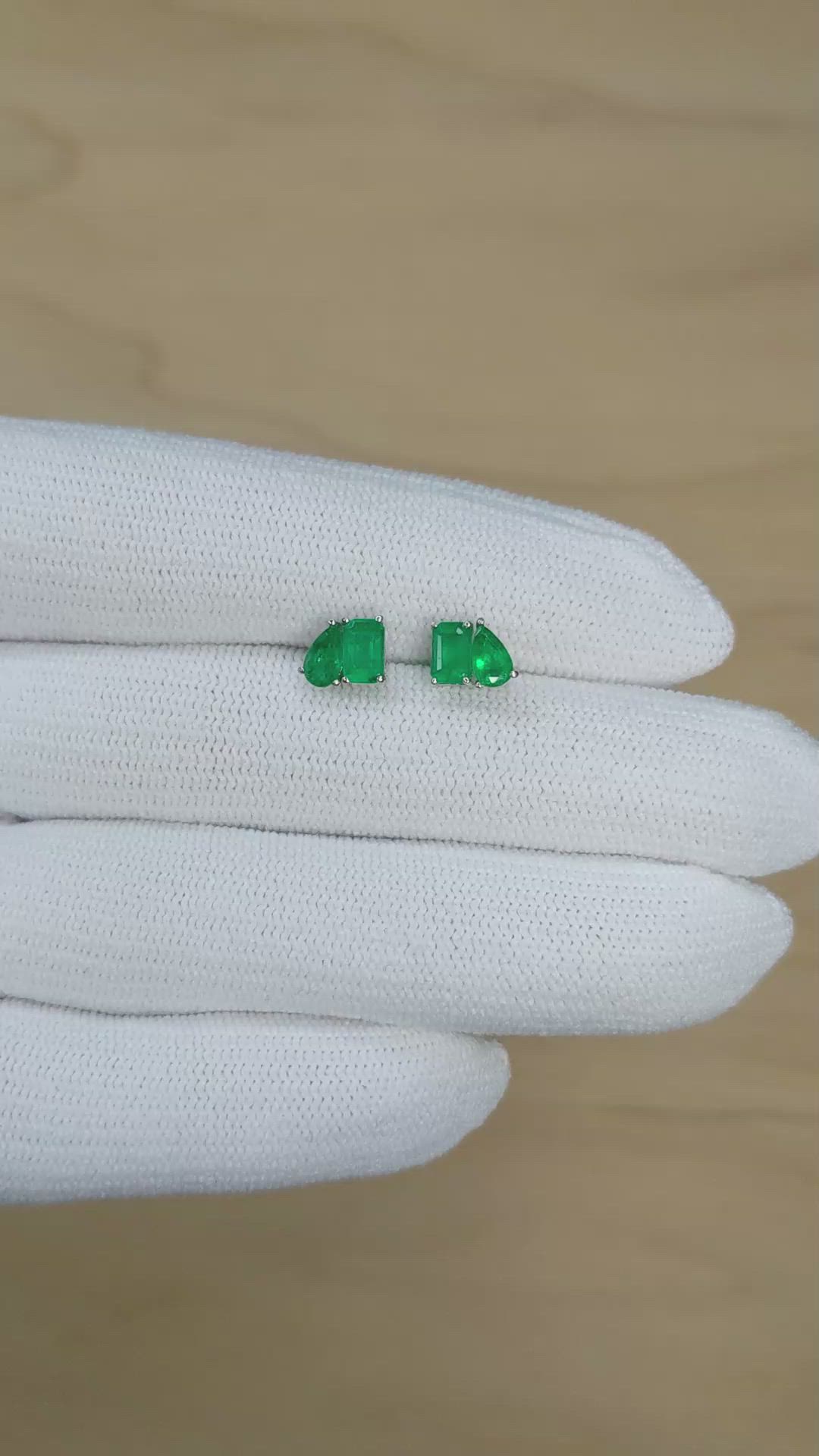 0.56&nbsp;Ct.Tw.Total Carat Weight Emerald Studs Earrings, 14K White Gold Size Video