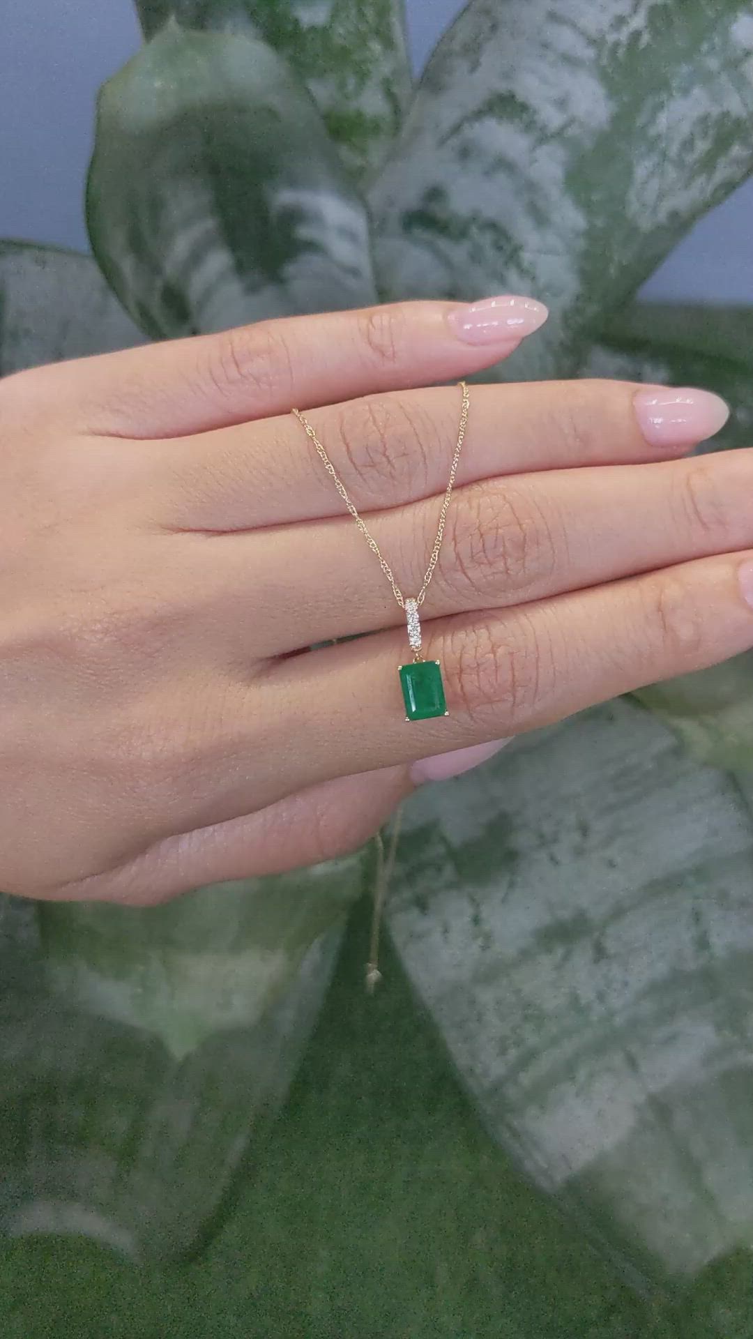 1.22 Ct. Emerald and Natural Diamond Pave Necklace, 14K Yellow Gold Size Video